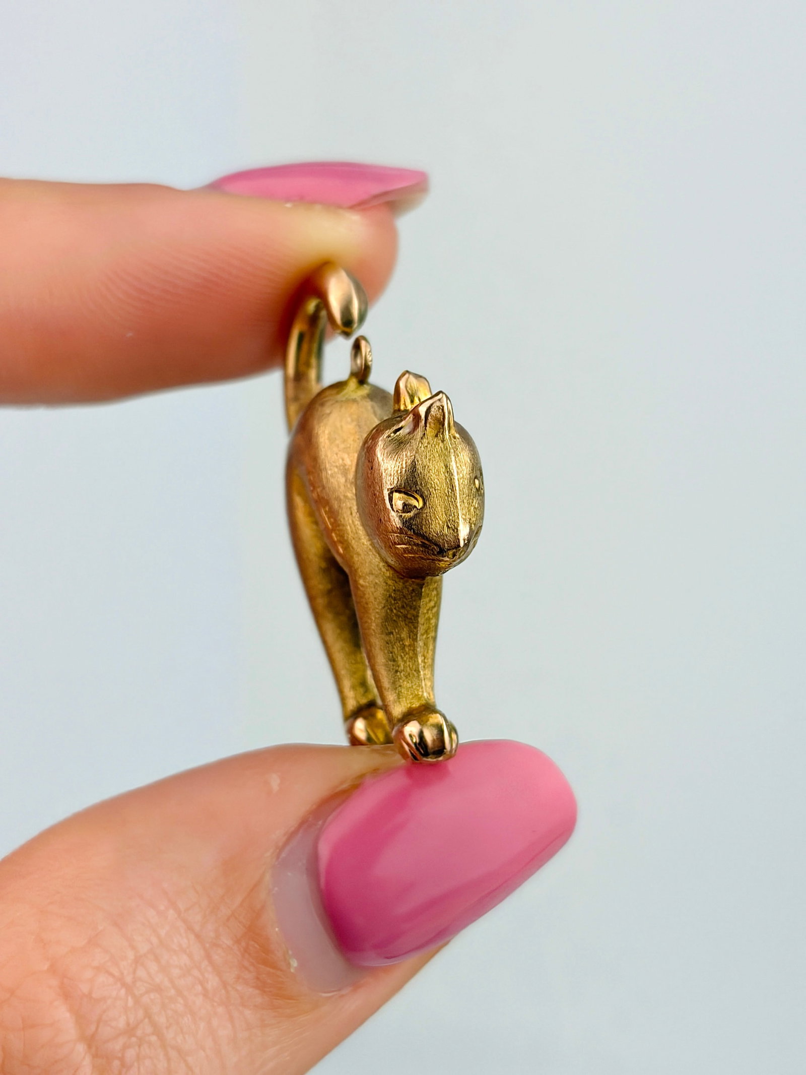 VINTAGE 9CT GOLD CAT CHARM - 3