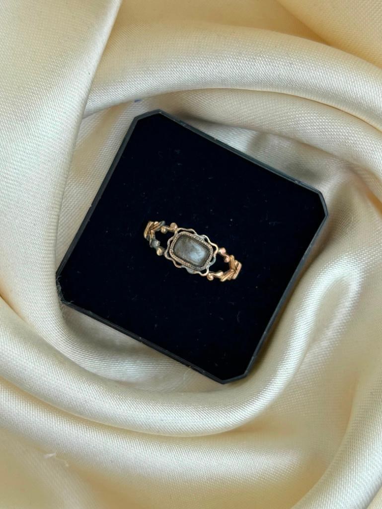 Antique Gold Georgian Era Locket Front Ring - 3