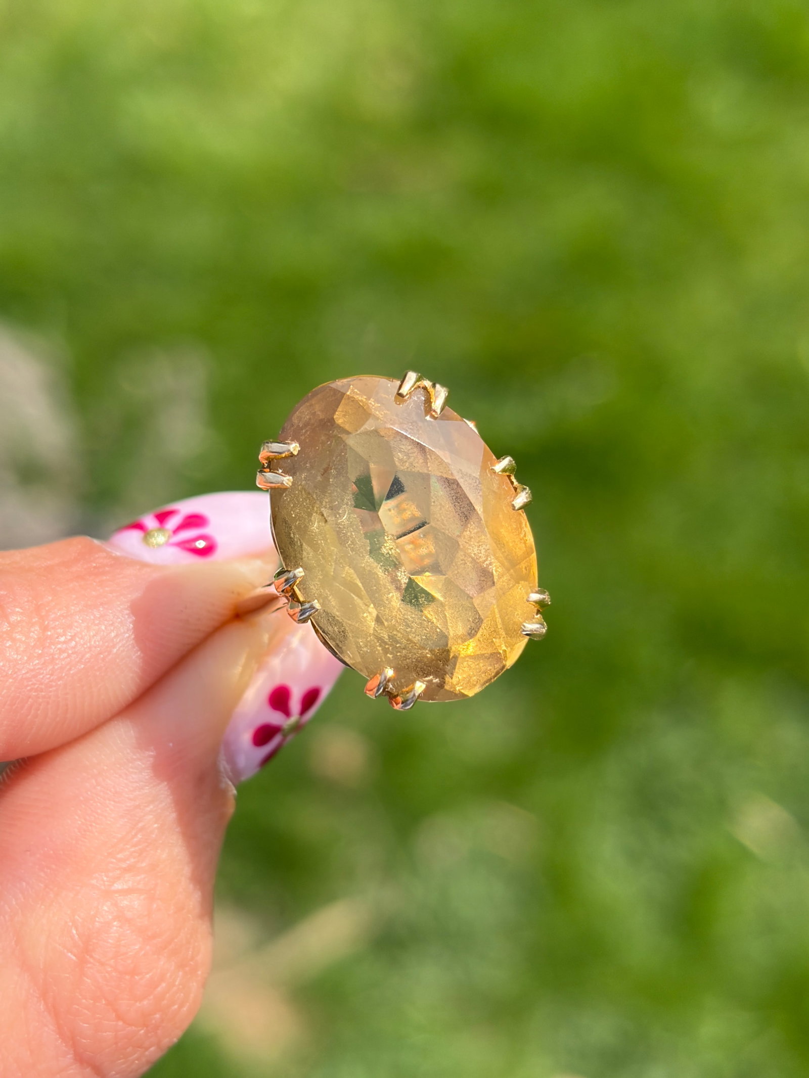 LARGE VINTAGE 9CT YELLOW GOLD CITRINE COCKTAIL RING - 2