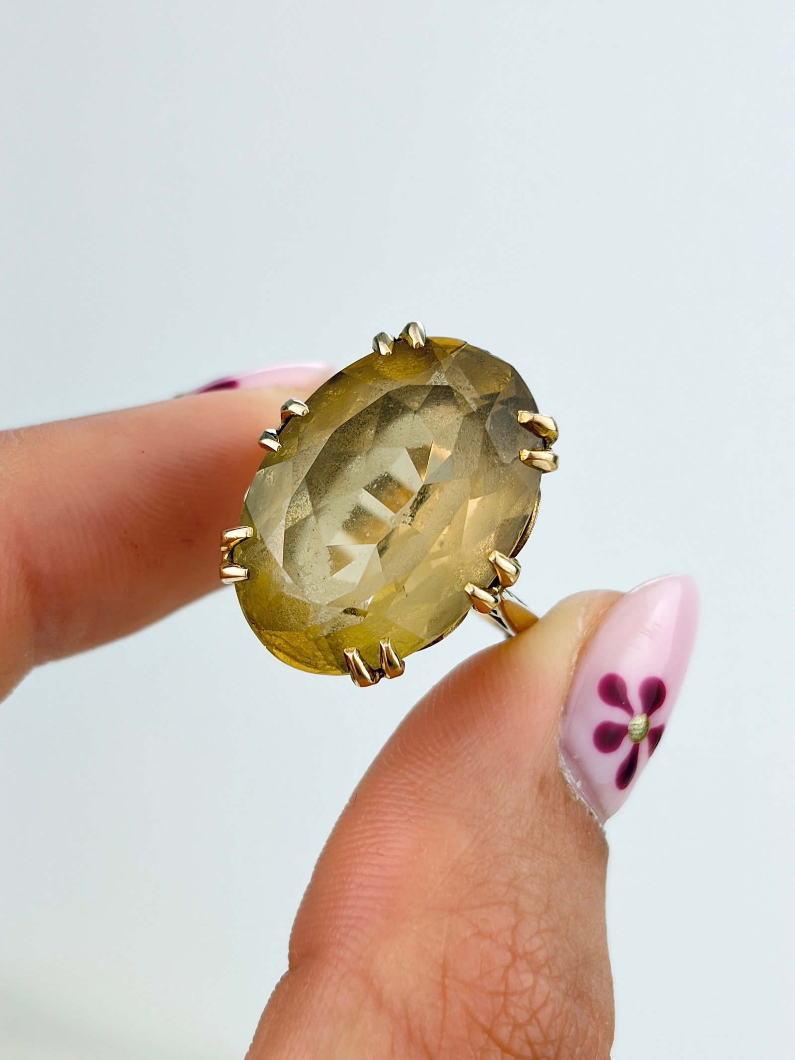 LARGE VINTAGE 9CT YELLOW GOLD CITRINE COCKTAIL RING - 6