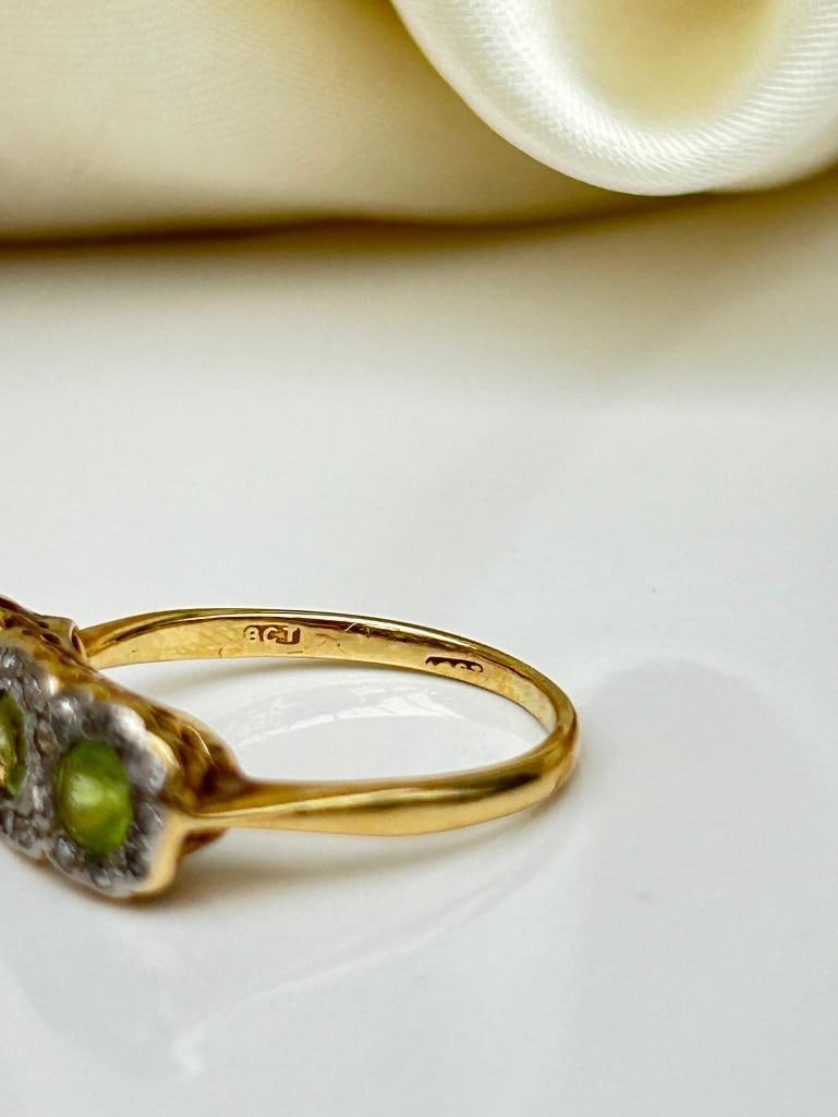 Vintage 18ct Yellow Gold Peridot and Diamond 3 Stone Cluster Ring - 5