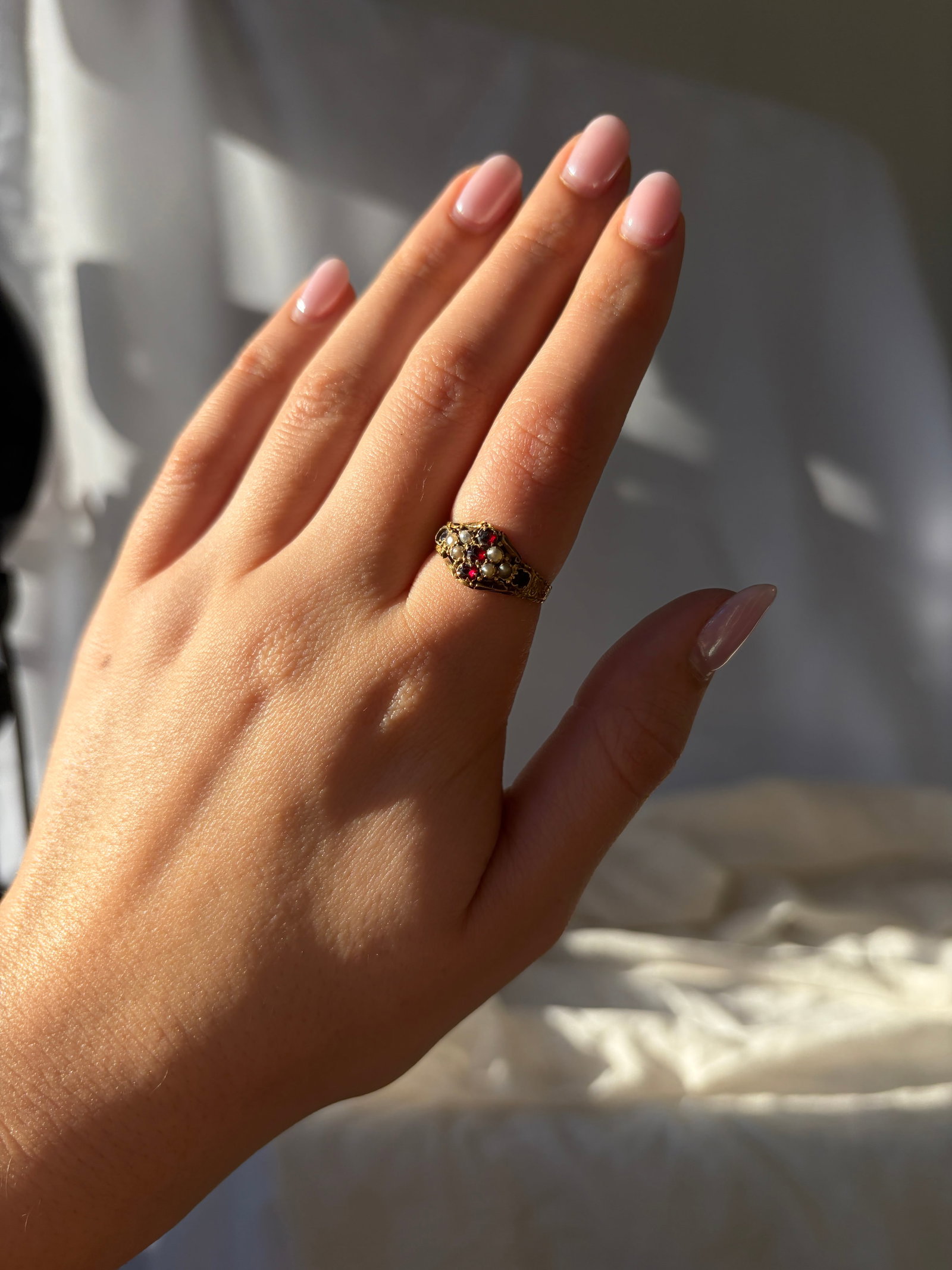 antique c.1882 15ct yellow gold unusual gemset ring - 9
