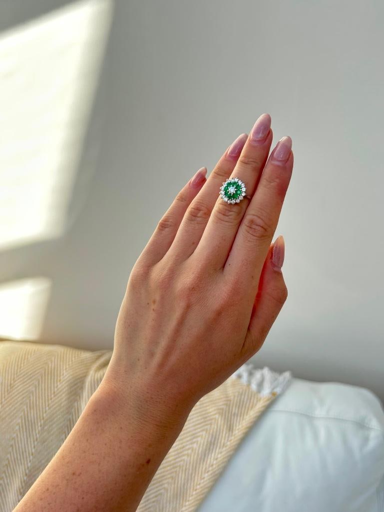 *Vintage 18 Carat White Gold Demantoid Garnet and Diamond Cluster Ring - 13