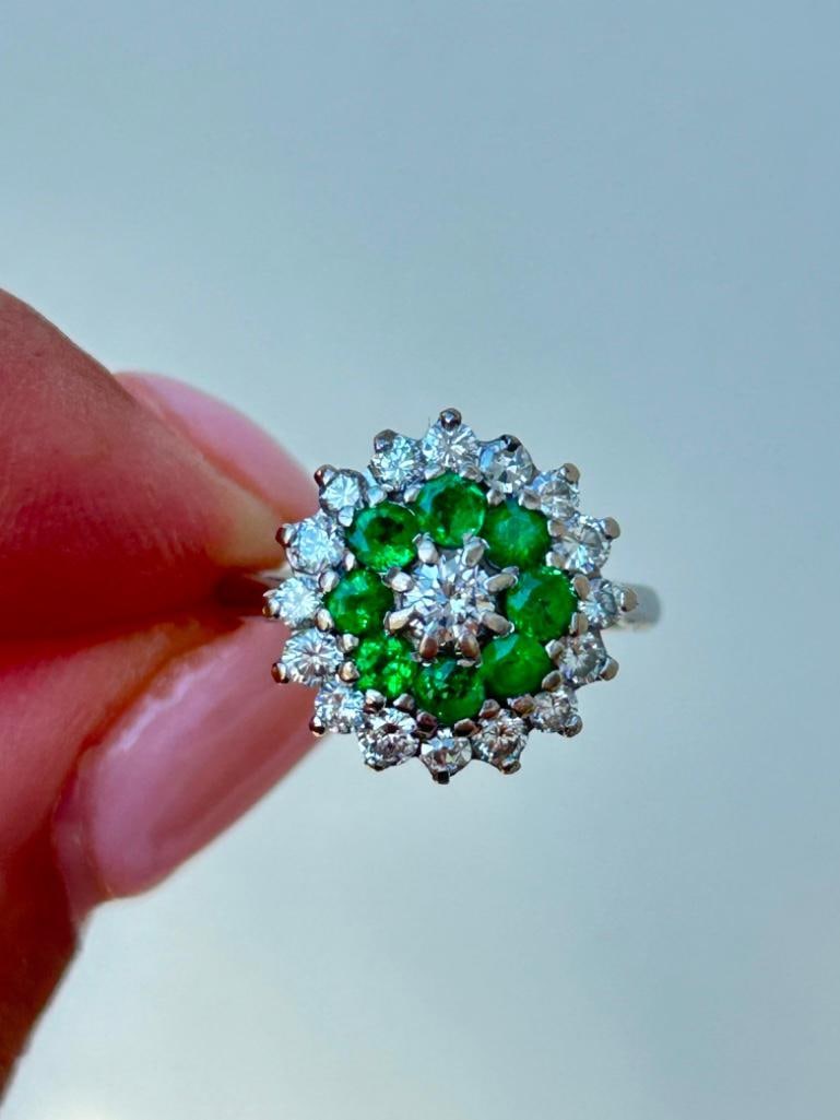 *Vintage 18 Carat White Gold Demantoid Garnet and Diamond Cluster Ring - 9