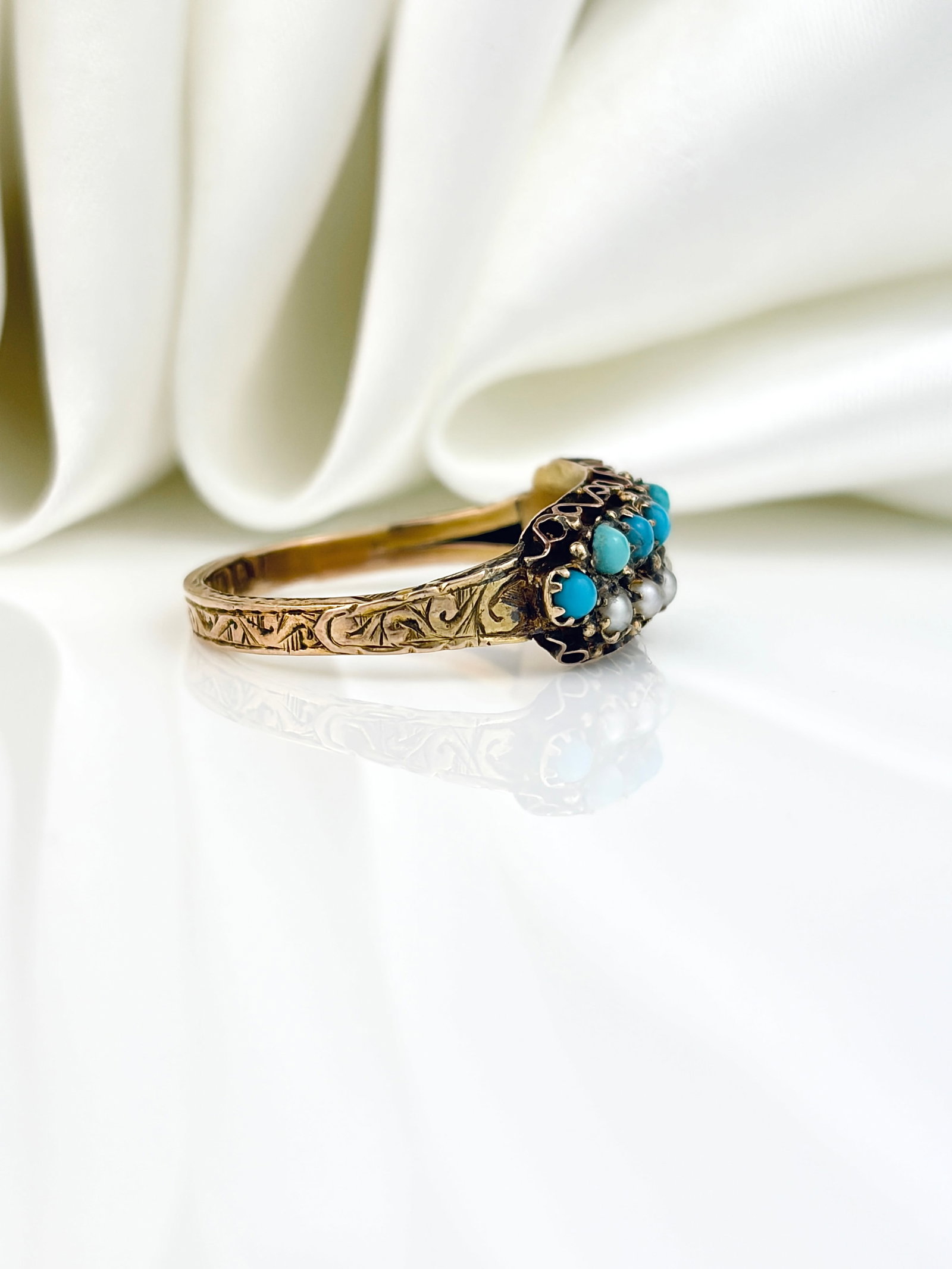ANTIQUE 15CT GOLD TURQUOISE AND PEARL DOUBLE ROW RING - 2