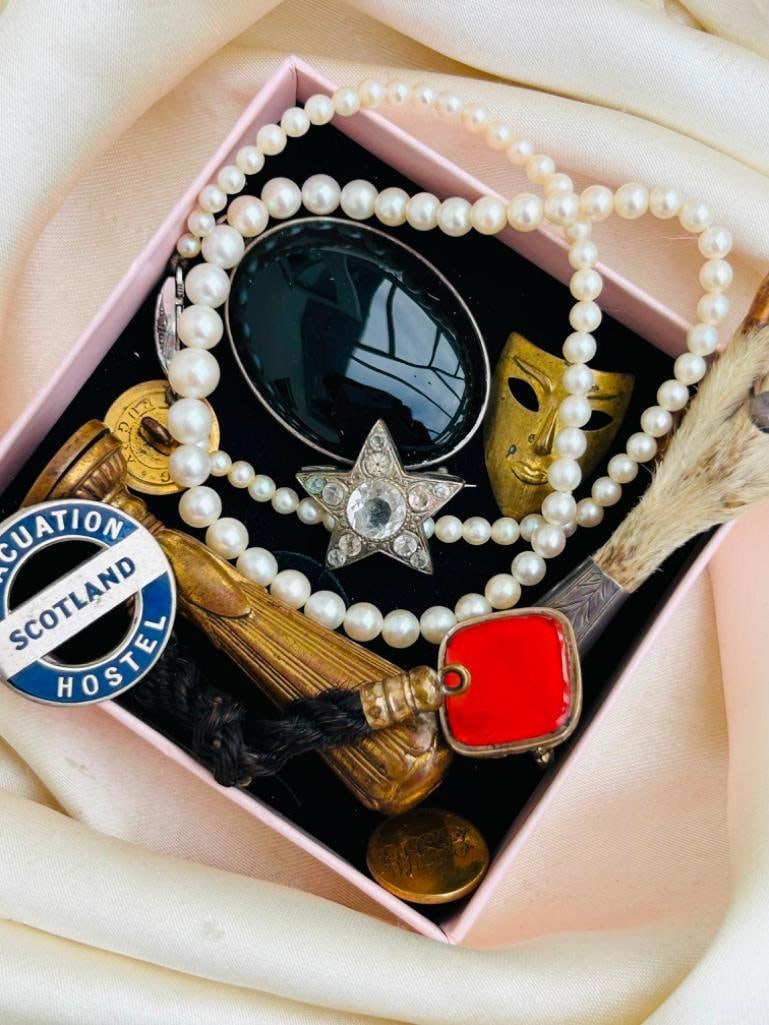 Antique and Vintage Mixed Lot Jewellery inc Silver Scottish Claw, Seal Stamp Hair Jewellery etc (1 of 3)