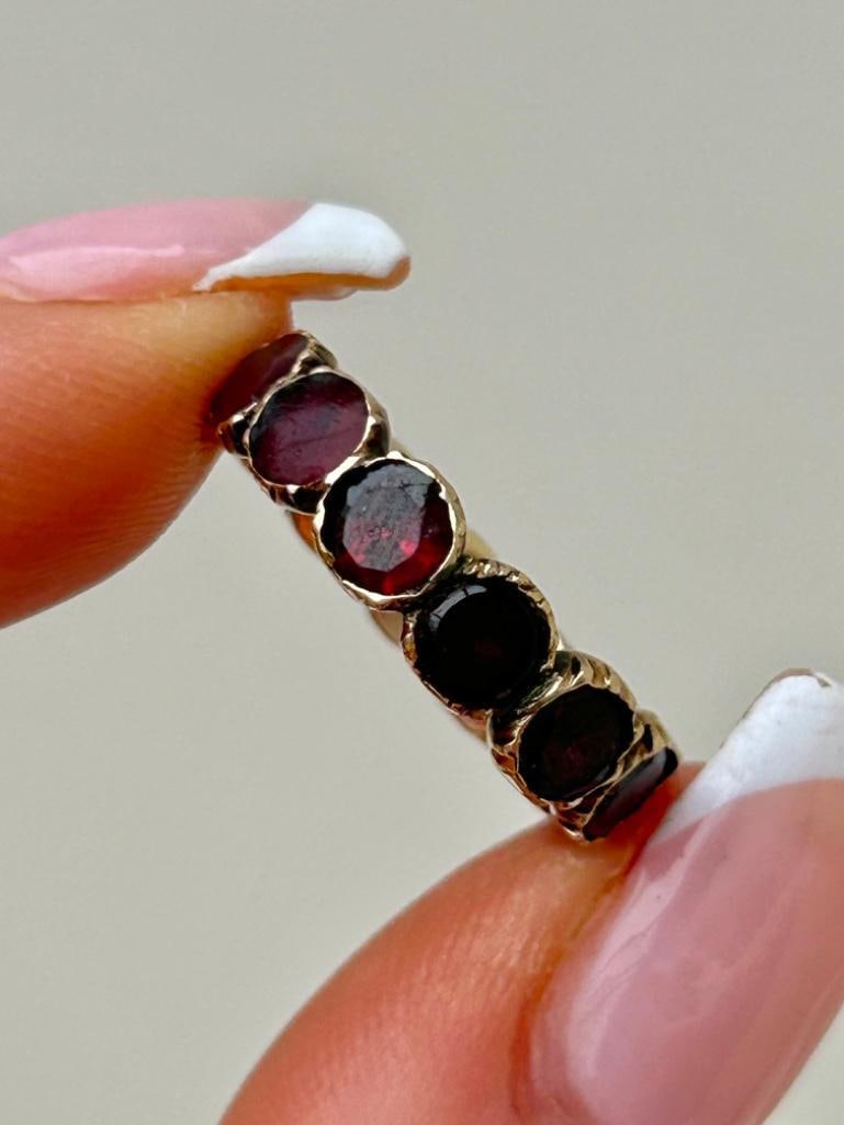 Georgian Era Flat Cut Garnet Full Hoop / Eternity Band Ring in Gold - 5