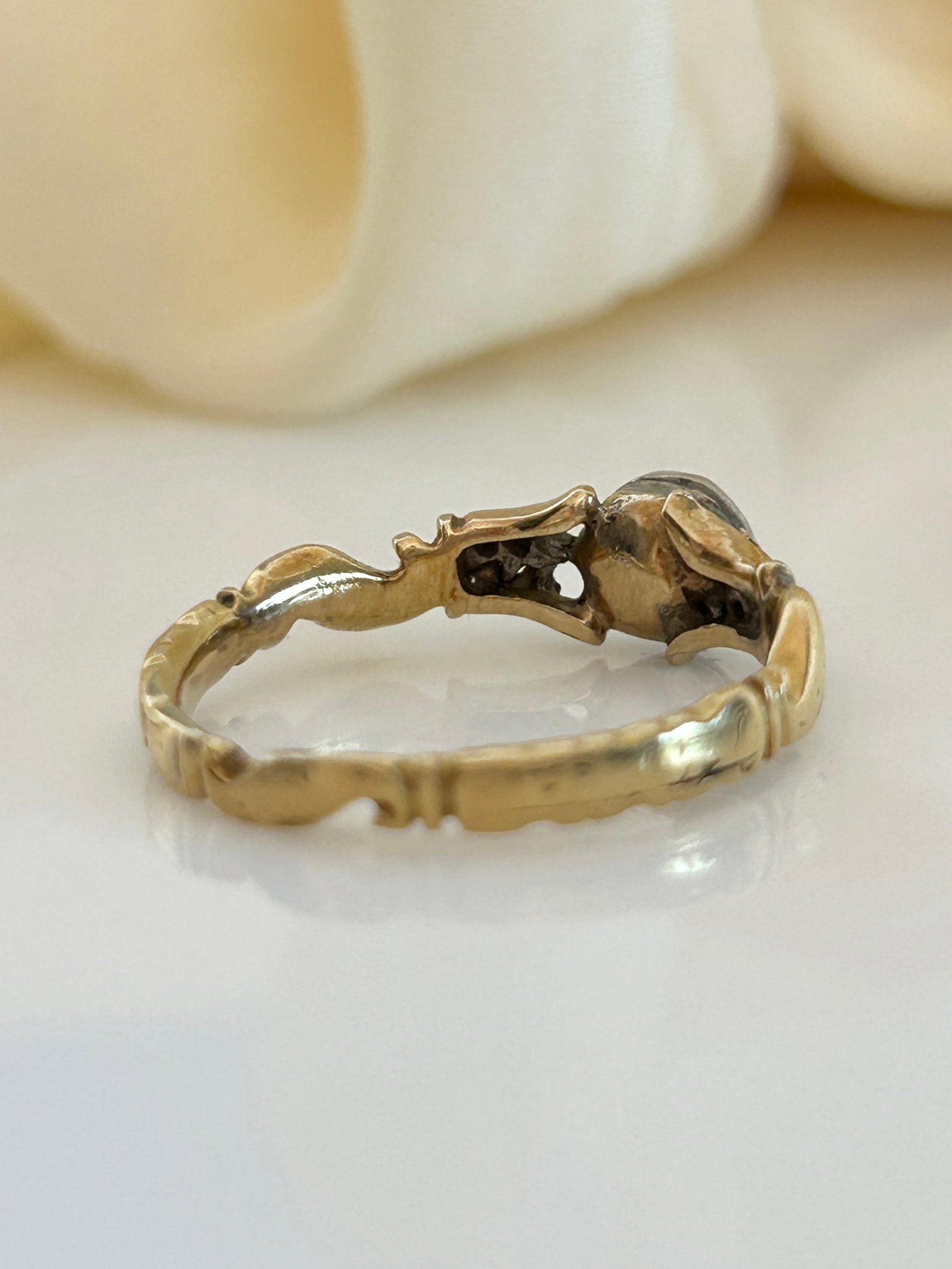Antique georgian era flat cut garnet ring - 9
