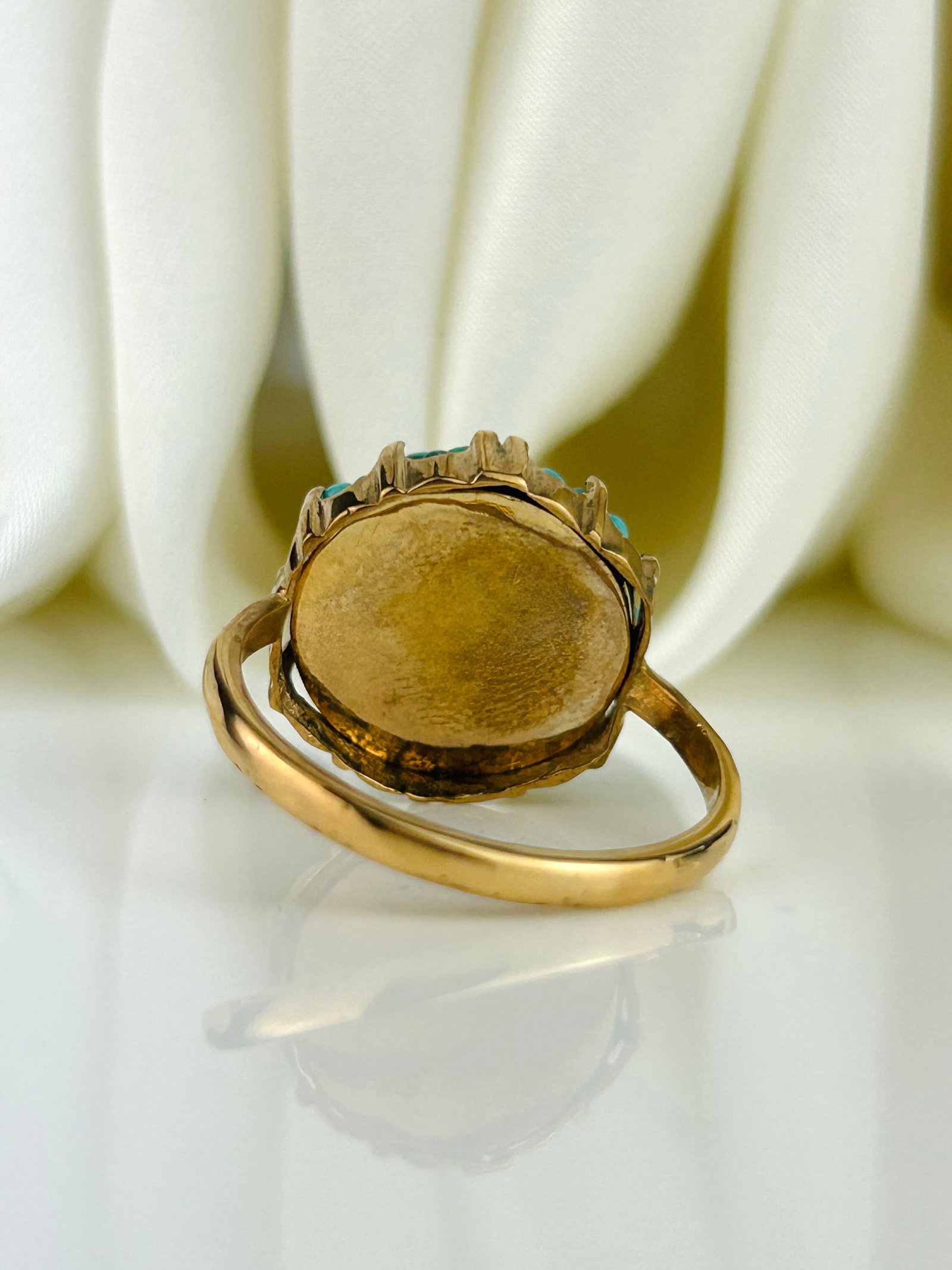Antique Victorian Turquoise and Diamond Bombe Ring in 9ct Gold - 3