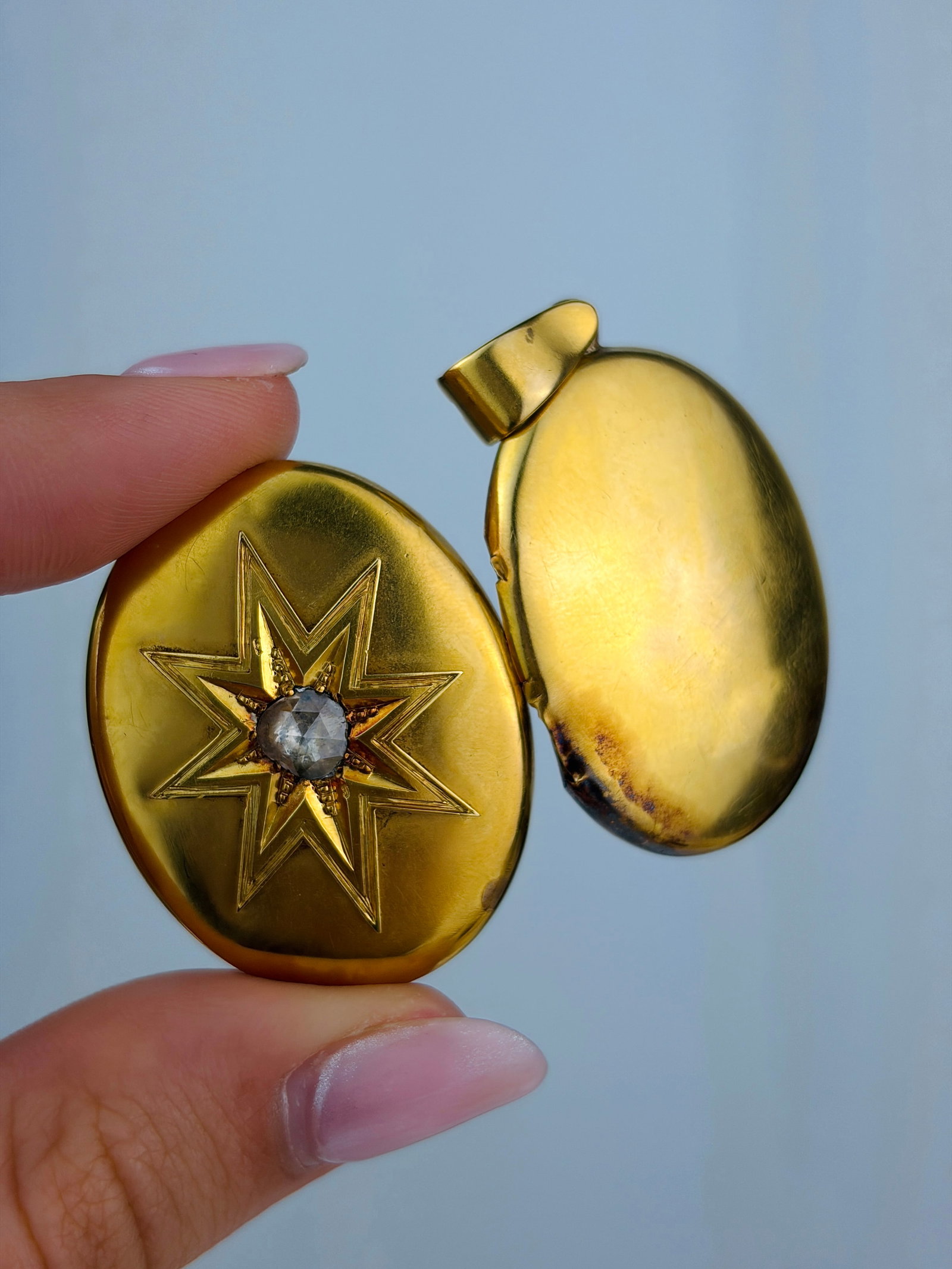 antique 18ct yellow gold star locket with large rose cut diamond pendant - 5