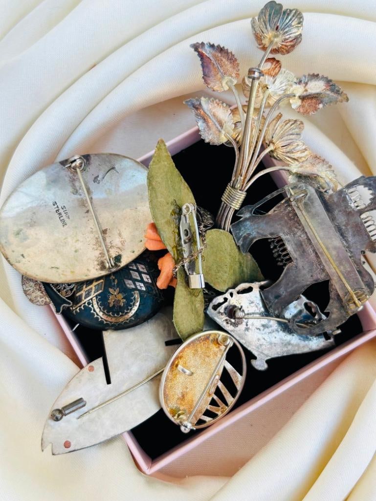 Large Antique & Vintage Mixed Lot - 3