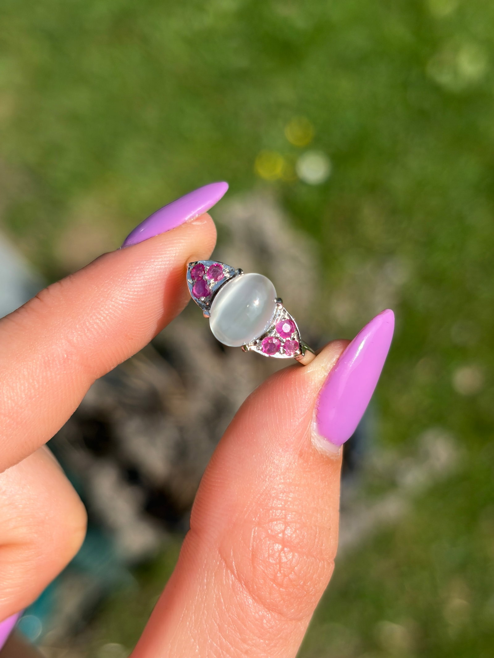 CABOCHON MOONSTONE AND RUBY RING IN SILVER - 2