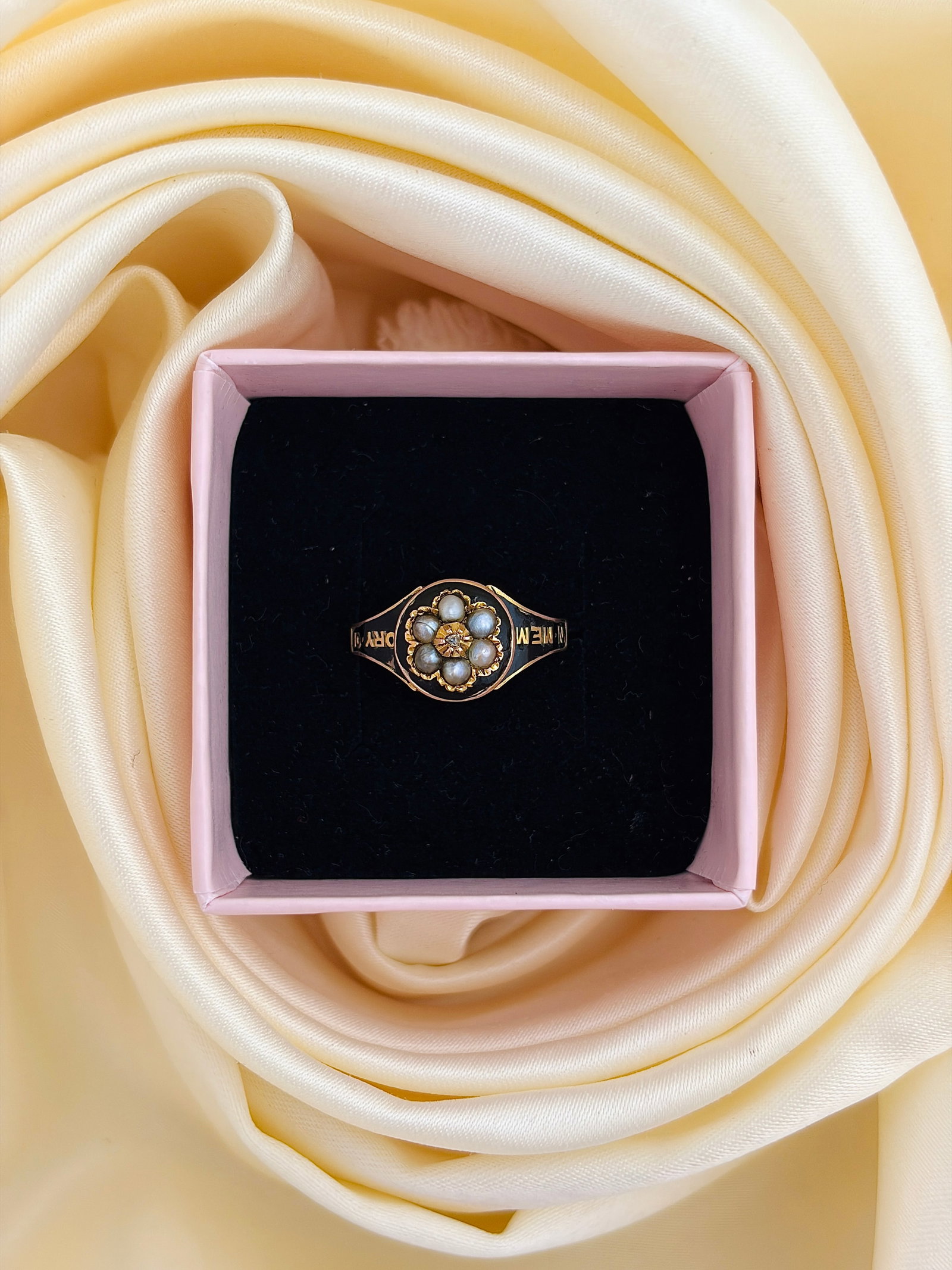 ANTIQUE BLACK ENAMEL IN MEMORY OF PEARL AND DIAMOND FLOWER RING IN 9CT GOLD - 8