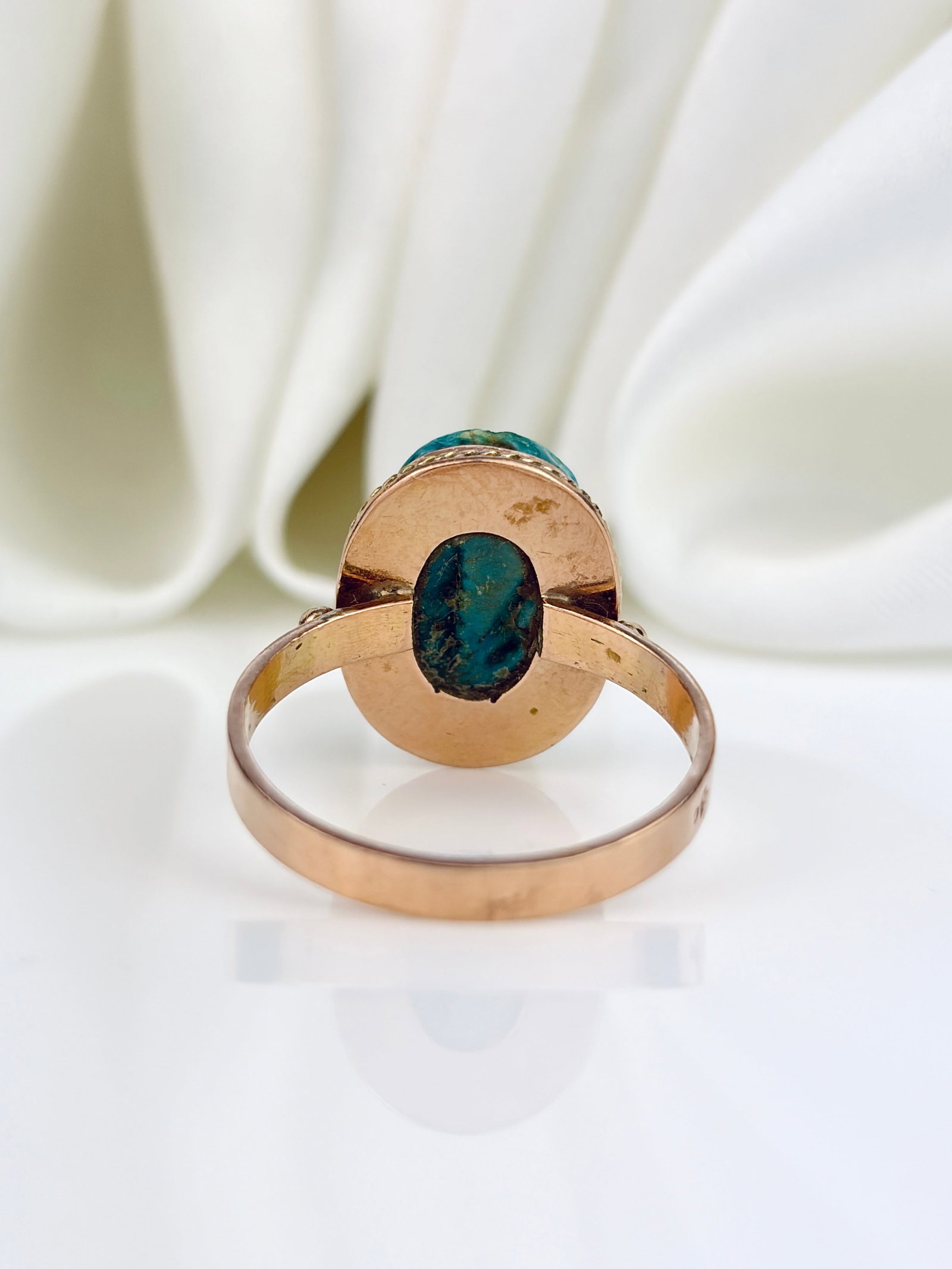 ANTIQUE EGYPTIAN REVIVAL SCARAB RING IN 18CT YELLOW GOLD - 3