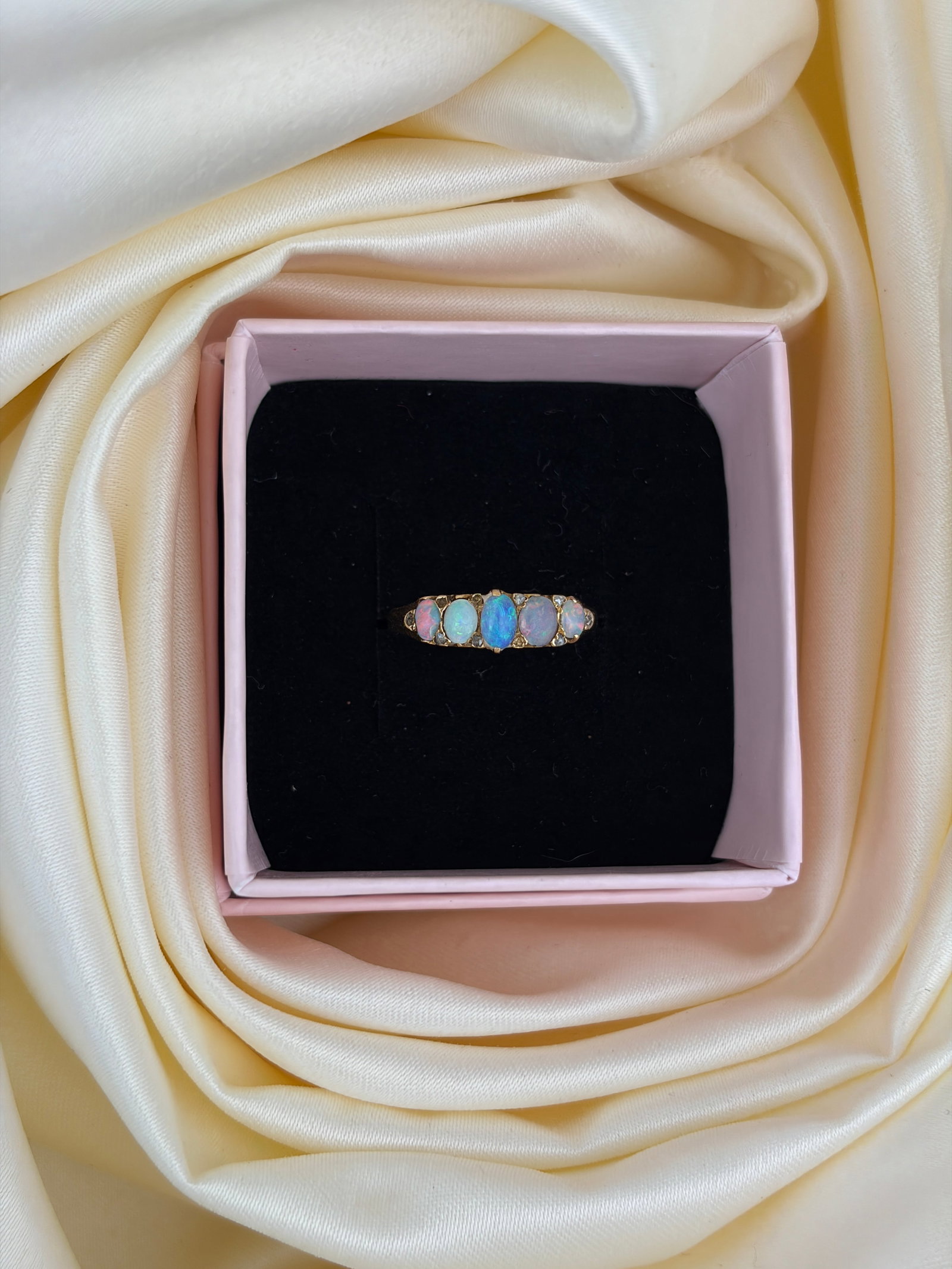 vintage 9ct yellow gold opal five stone ring - 7