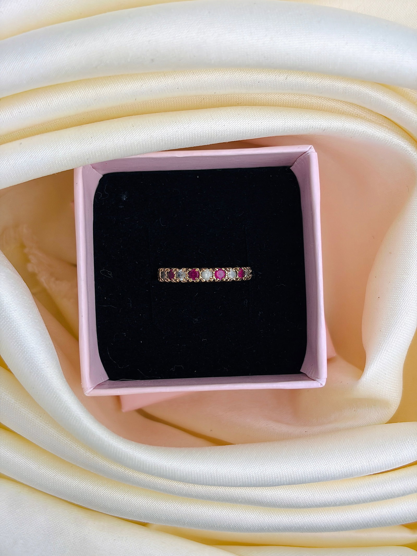 VINTAGE 9CT YELLOW GOLD RUBY AND WHITE SPINEL FULL ETERNITY BAND RING - 6