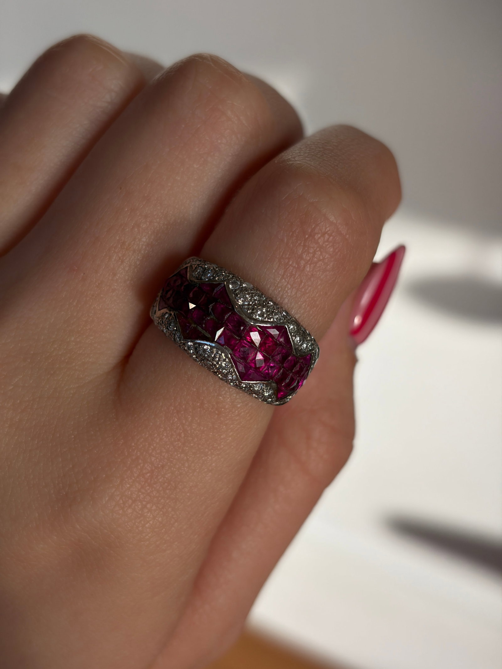 heavy 18ct white gold ruby and diamond ring - 11