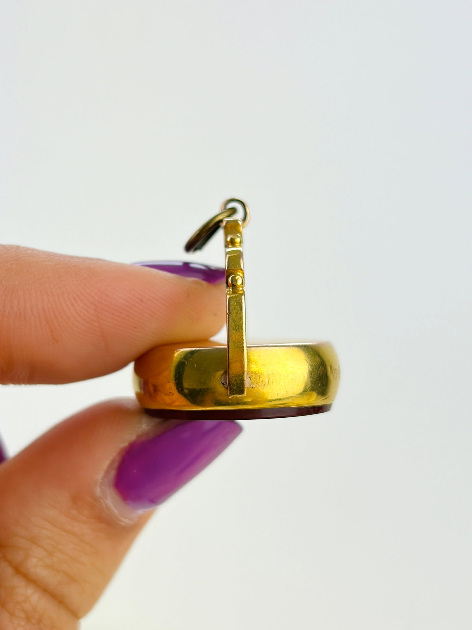 ANTIQUE C.1915 9CT YELLOW GOLD CARNELIAN SPINNING FOB PENDANT - 8