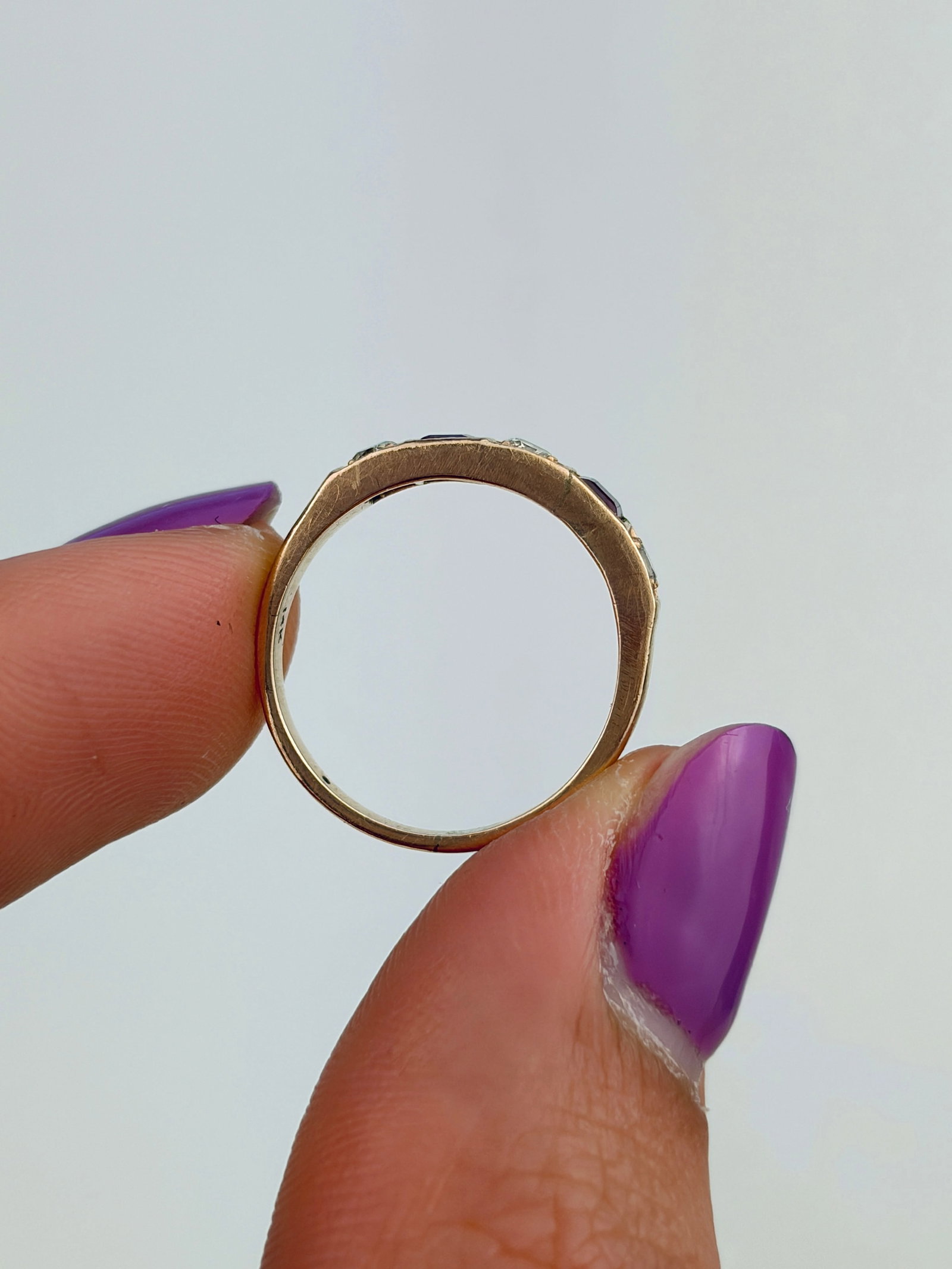 VINTAGE 14CT YELLOW GOLD RUBY AND DIAMOND HALF HOOP PINKY RING - 6