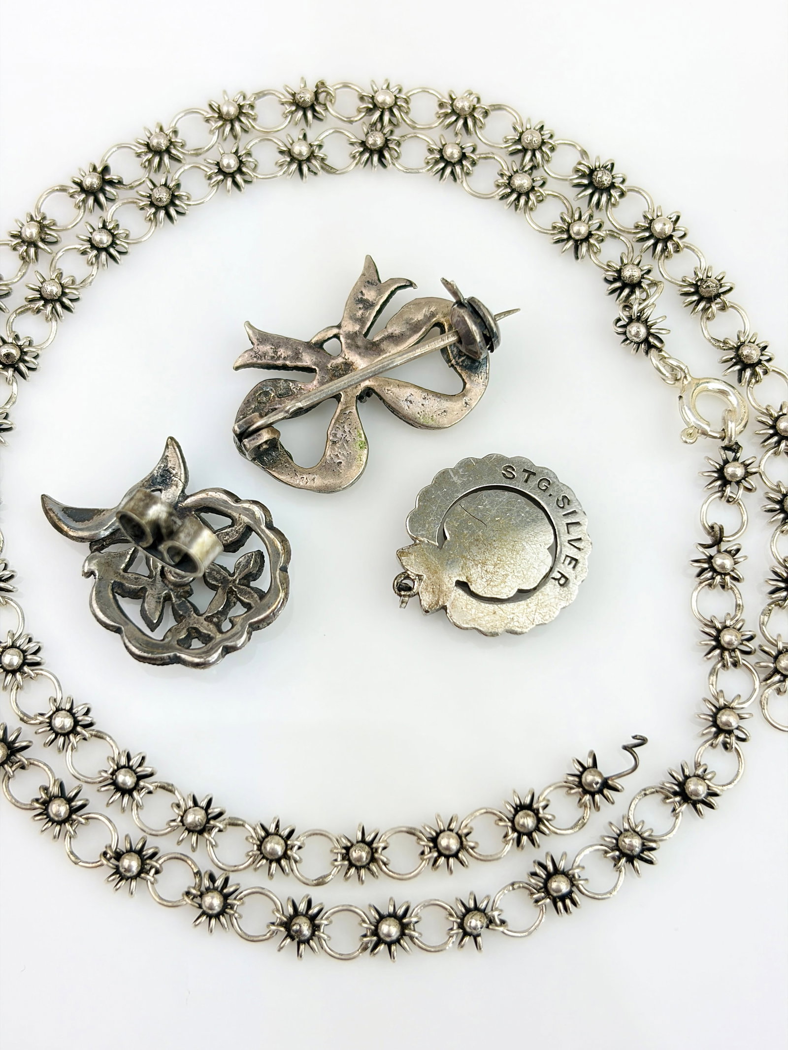 MIXED LOT SILVER AND MARCASITE NECKLACE ETC - 2