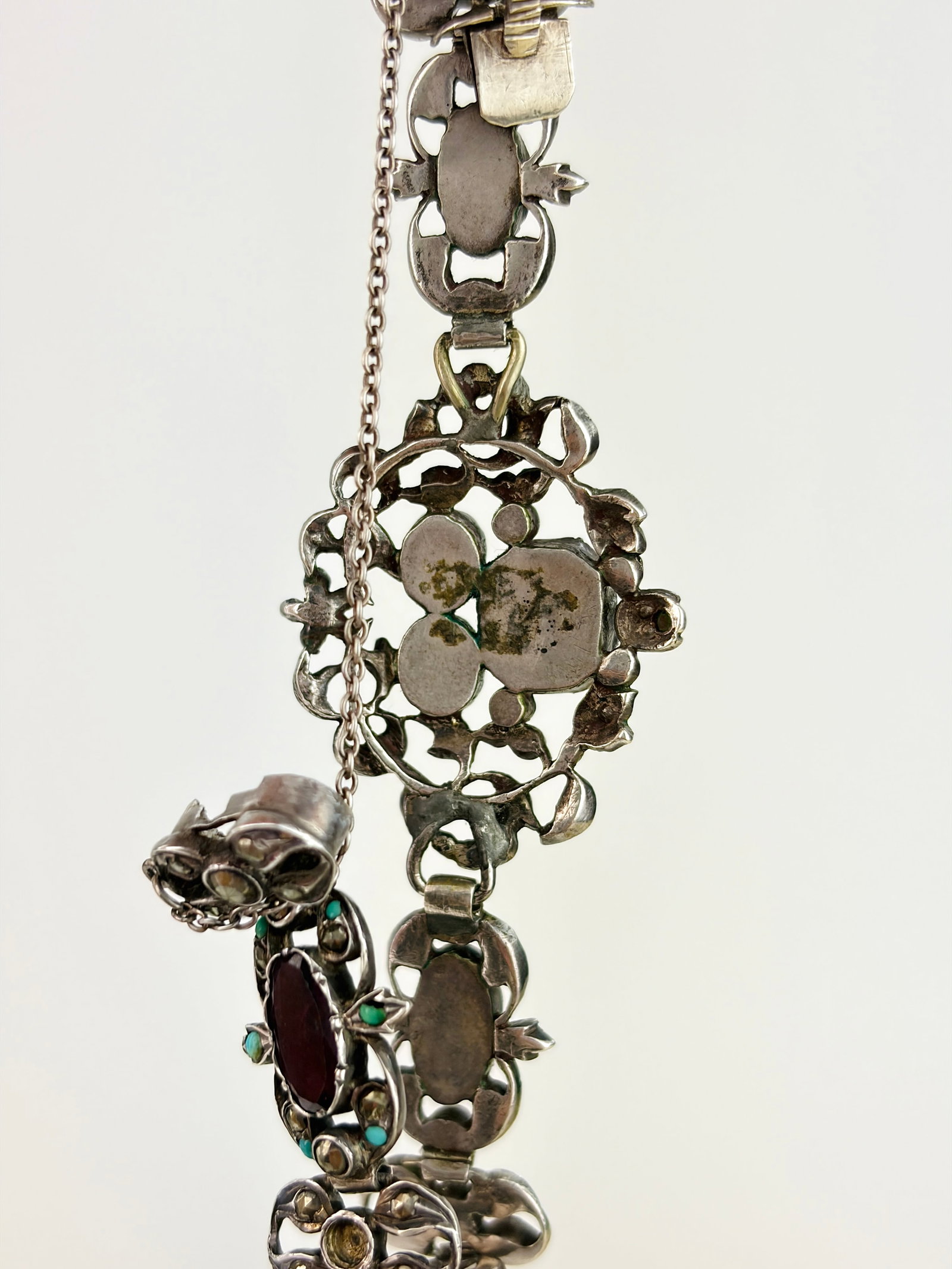 RARE ANTIQUE AUSTRO HUNGARIAN SILVER FLAT CUT GARNET TURQUOISE AND CUT STEEL BRACELET AF - 3