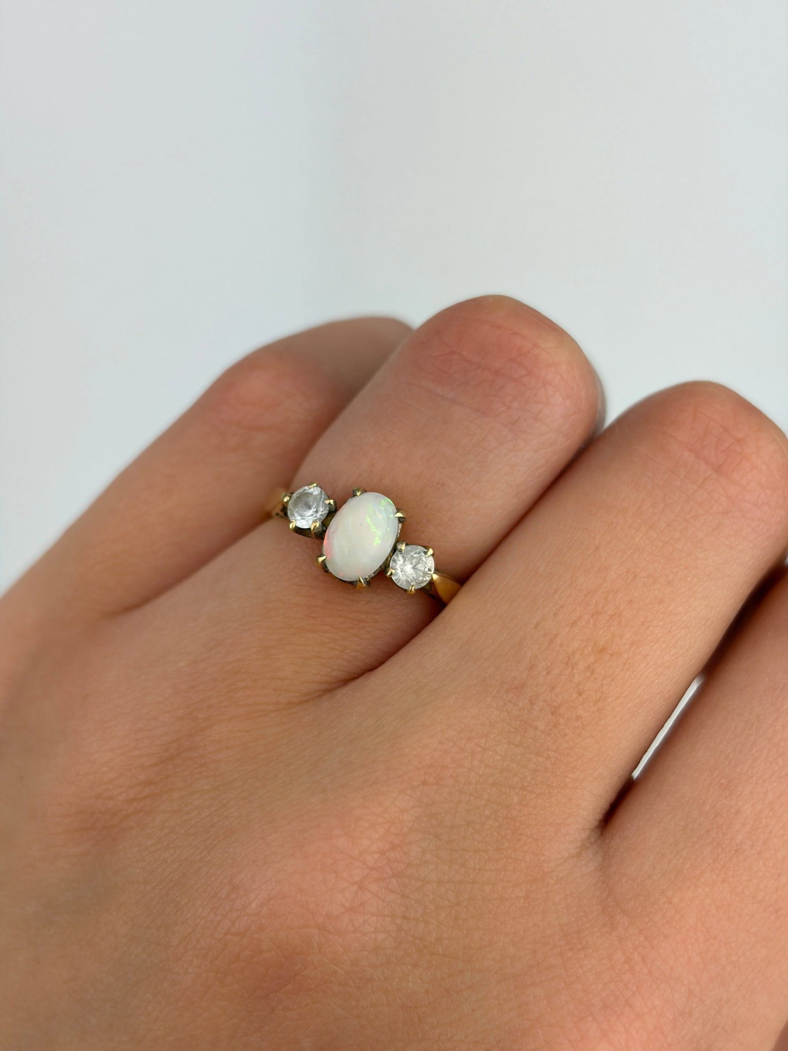 VINTAGE C.1966 18CT YELLOW GOLD OPAL AND DIAMOND WHITE SAPPHIRE THREE STONE RING - 8
