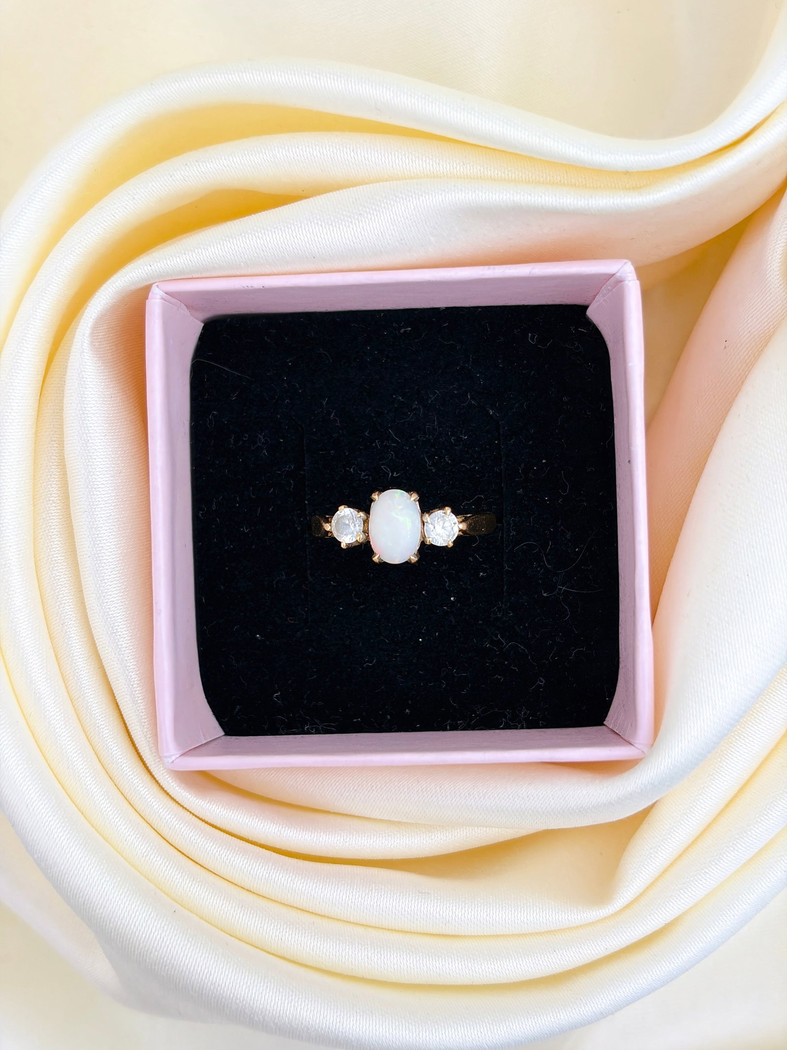 VINTAGE C.1966 18CT YELLOW GOLD OPAL AND DIAMOND WHITE SAPPHIRE THREE STONE RING - 9