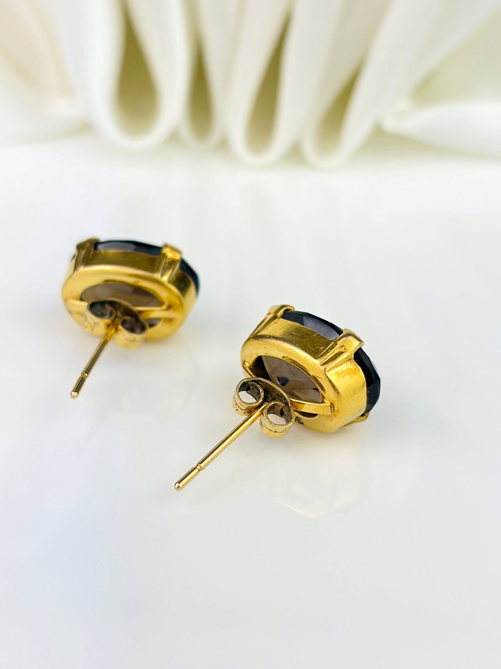 VINTAGE 9CT YELLOW GOLD SMOKEY QUARTZ NECKLACE AND EARRINGS SUITE - 4