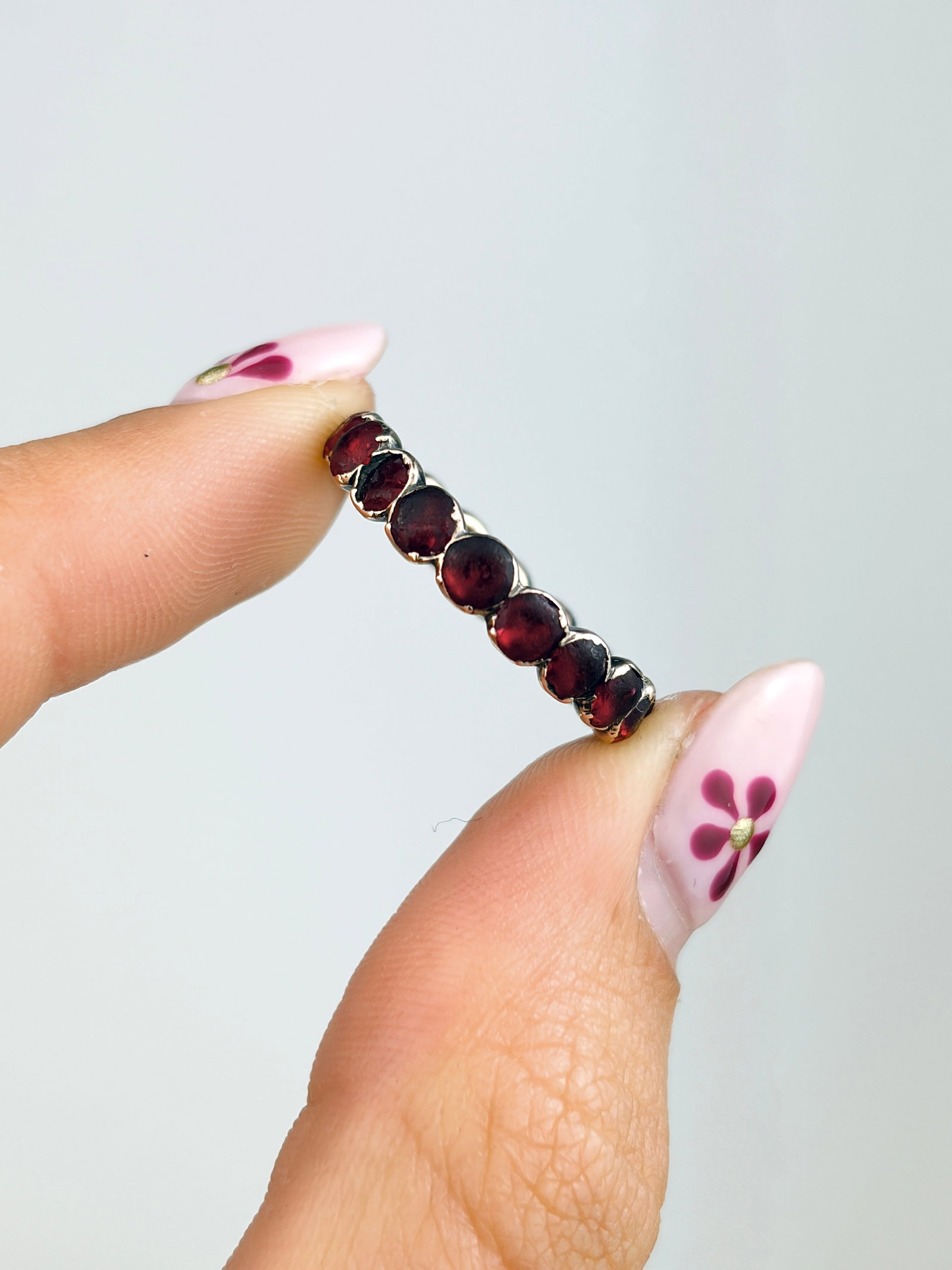ANTIQUE GEORGIAN RED PASTE FULL ETERNITY RING IN GOLD - 5