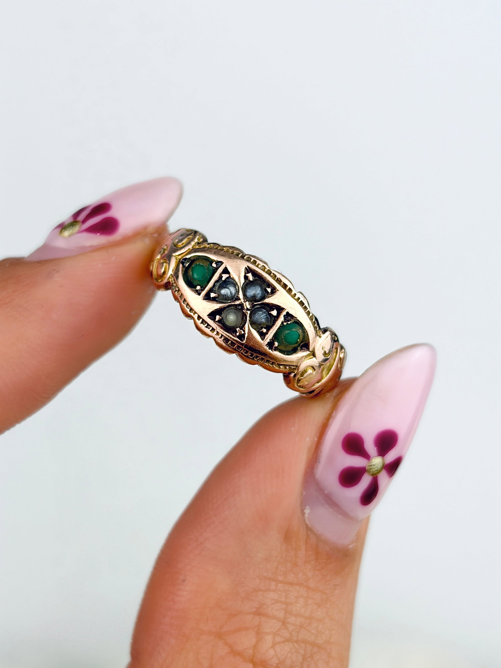 ANTIQUE EDWARDIAN TURQUOISE AND PEARL ORNATE RING IN 9CT GOLD - 5