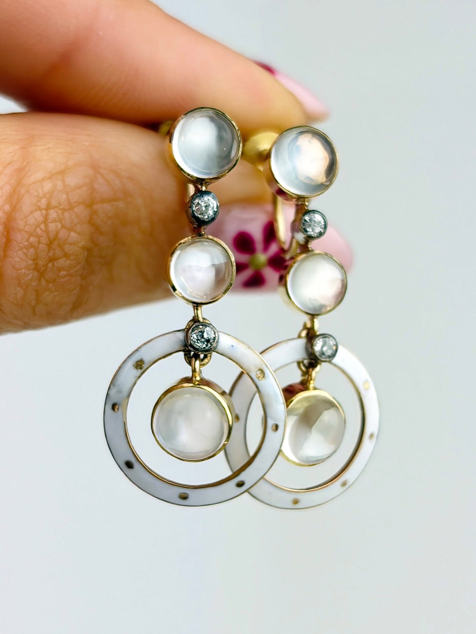 ANTIQUE MOONSTONE, DIAMOND AND ENAMEL DROP EARRINGS IN GOLD: ANTIQUE MOONSTONE, DIAMOND AND ENAMEL DROP EARRINGS IN GOLD Beautiful, unique earrings! Screw back.