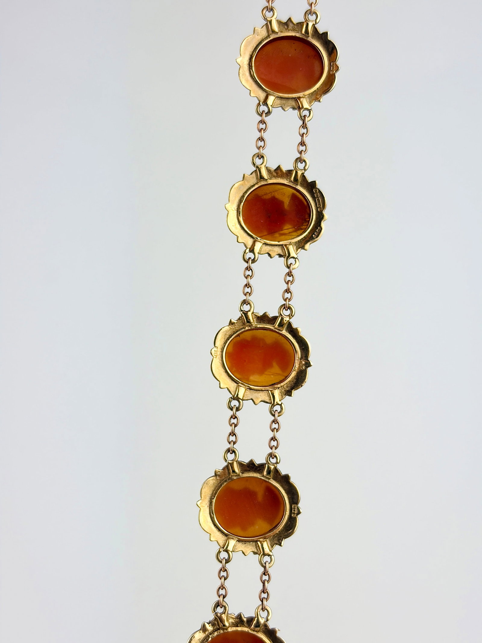 VINTAGE 9CT YELLOW GOLD ORNATE CAMEO BRACELET - 3