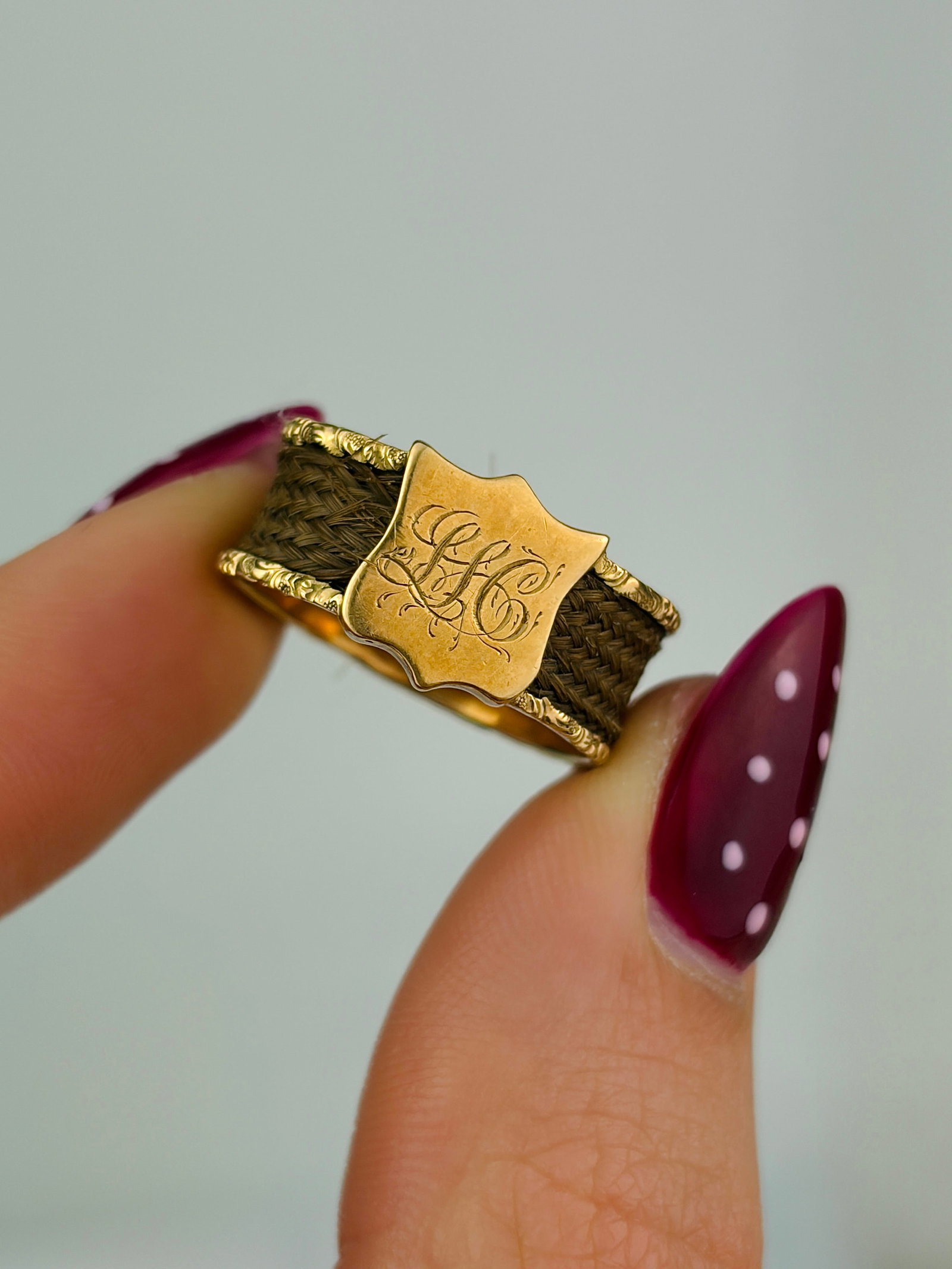 antique gold and hair 'LH' memorial wide band ring - 5