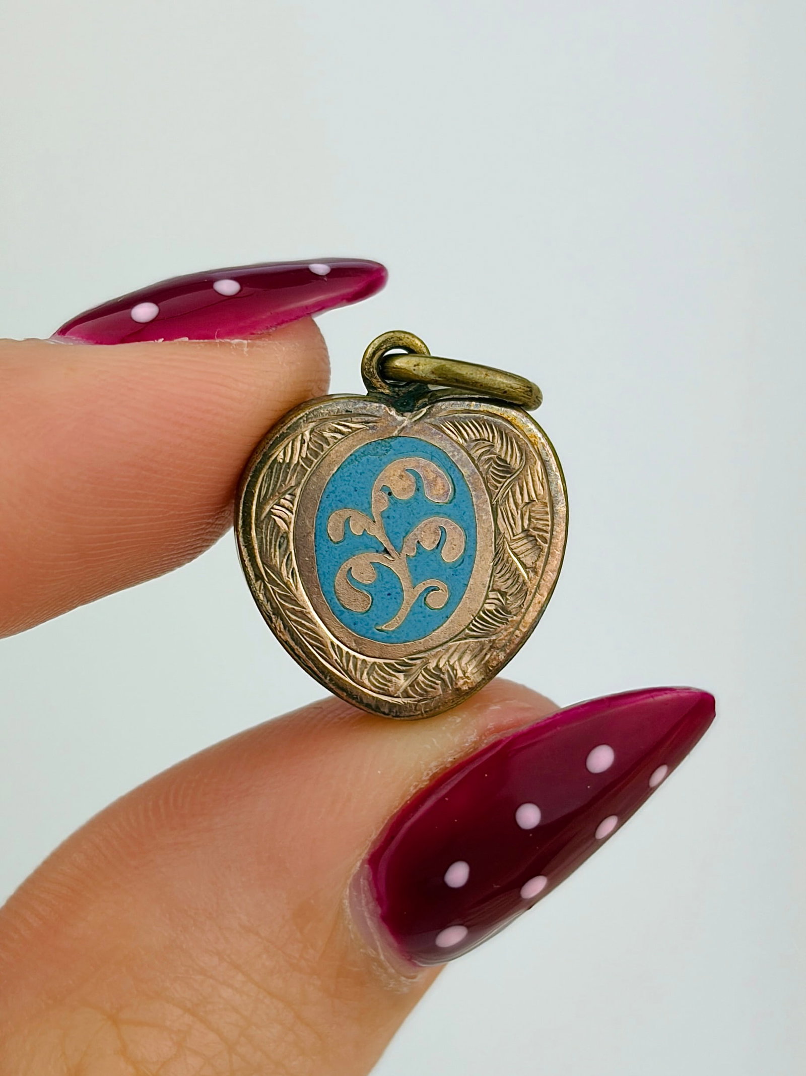antique enamel heart locket back pendant (1 of 5)