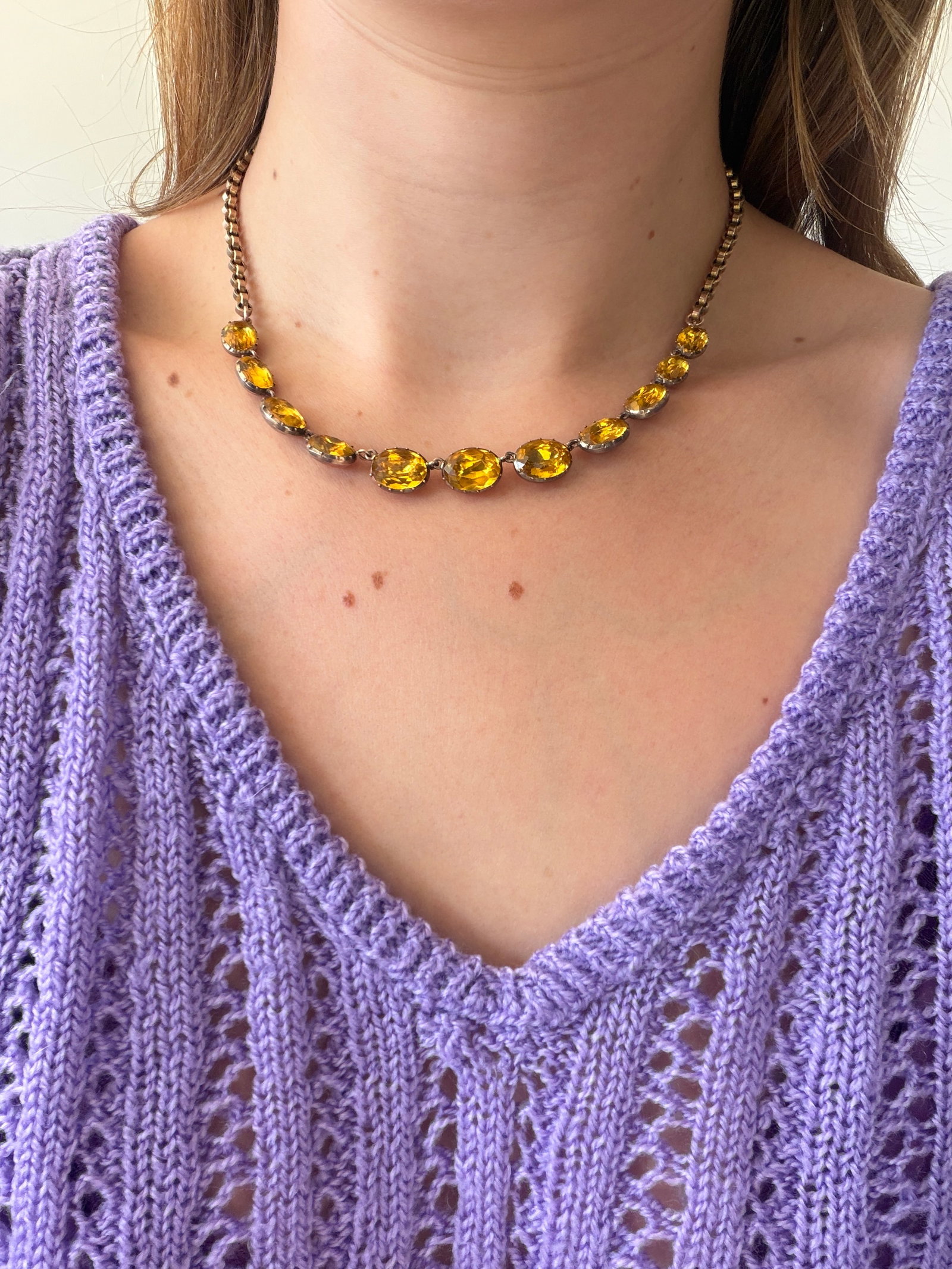 ANTIQUE 9CT GOLD YELLOW PASTE NECKLACE - 6