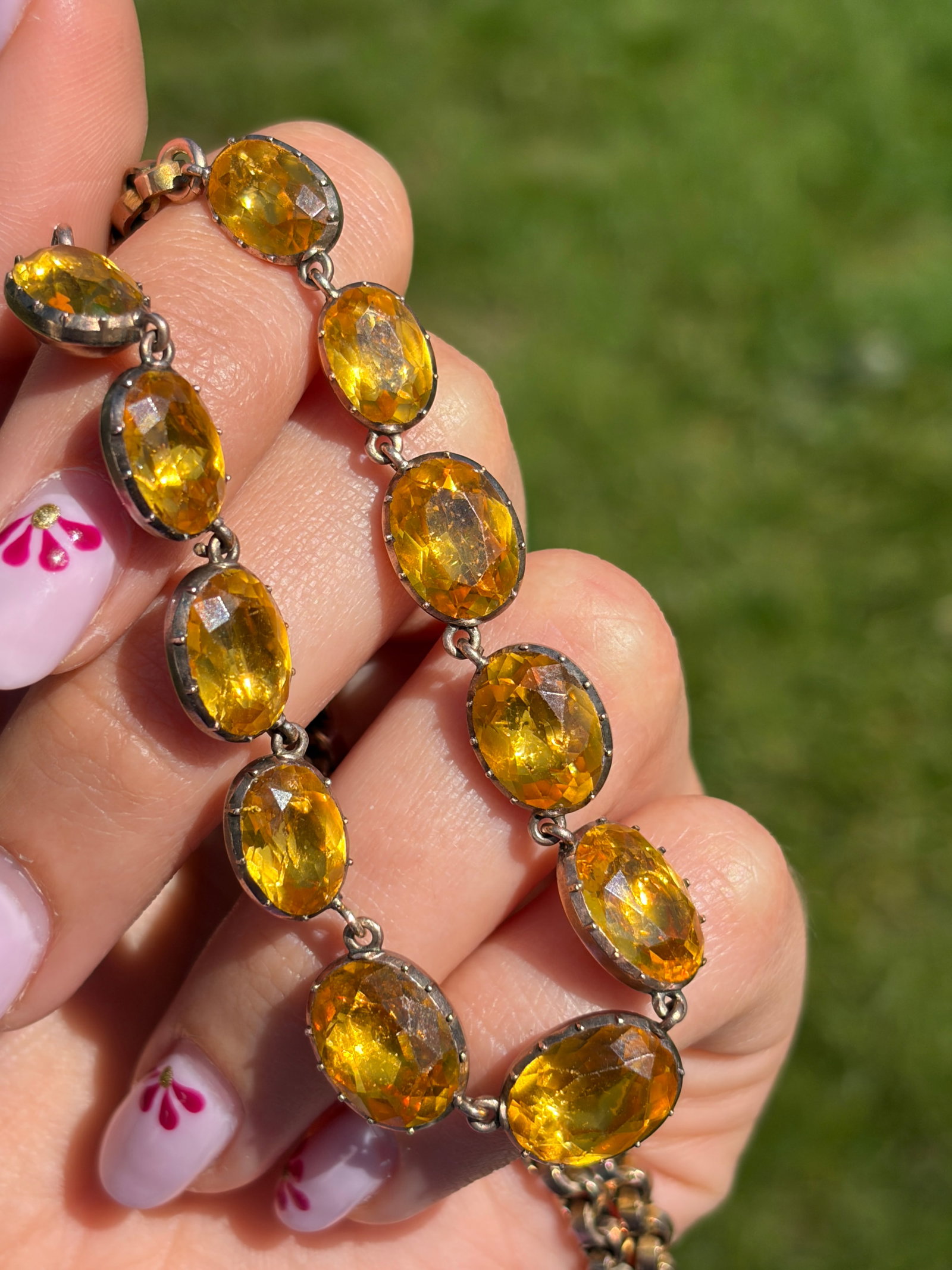ANTIQUE 9CT GOLD YELLOW PASTE NECKLACE - 8