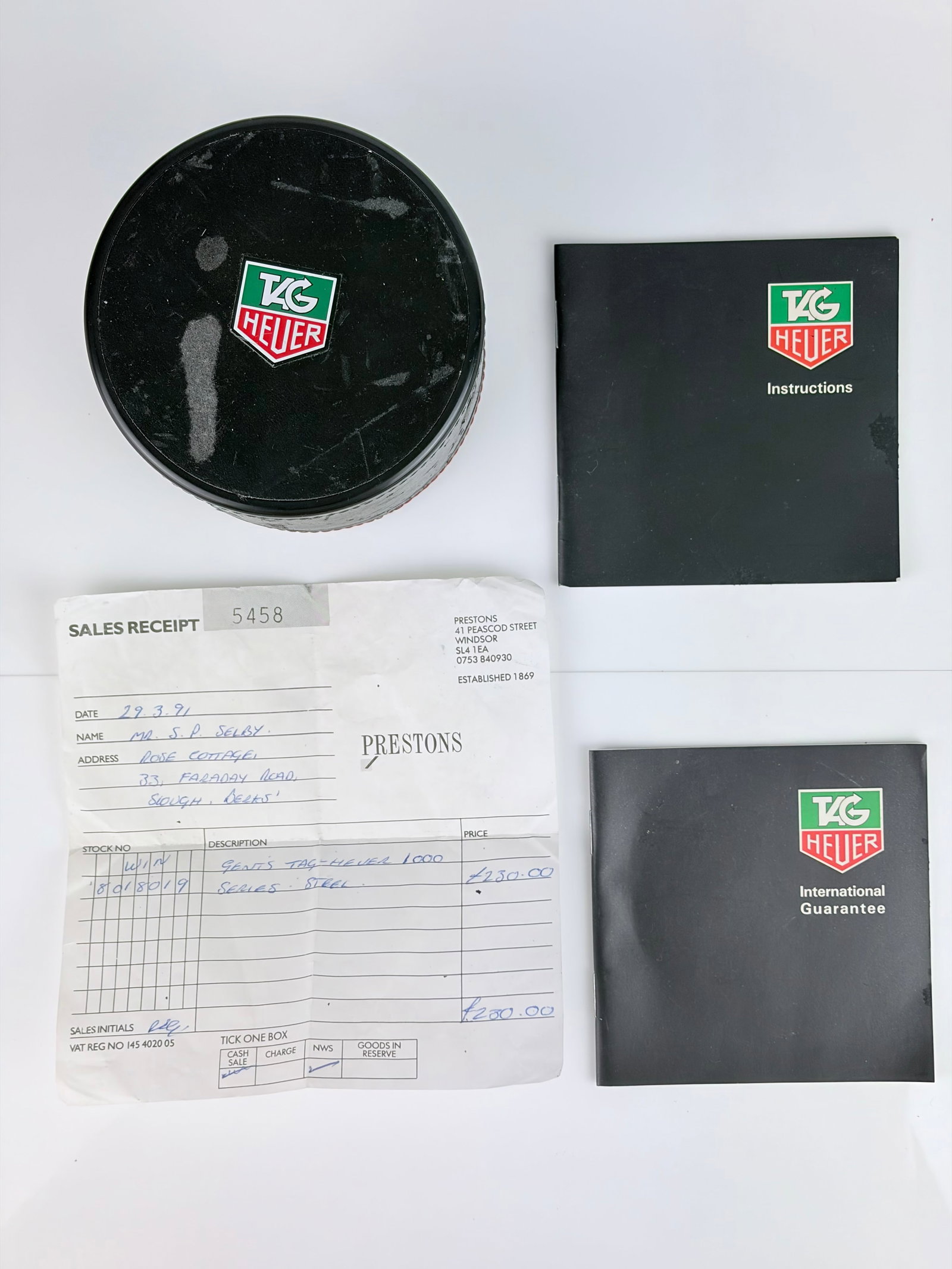 TAG HEUER WATCH BOX (1 of 5)