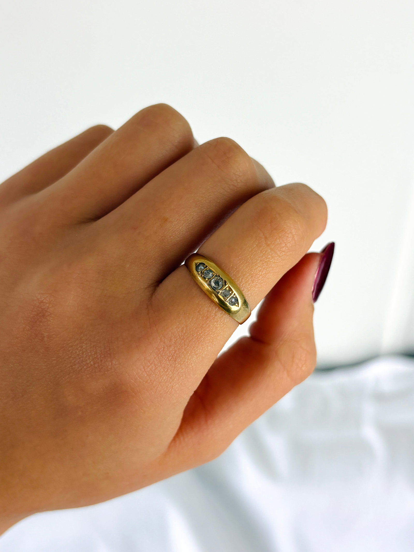 Victorian C.1894 Diamond and Pearl 5 Stone Ring in 18ct Yellow Gold - 9