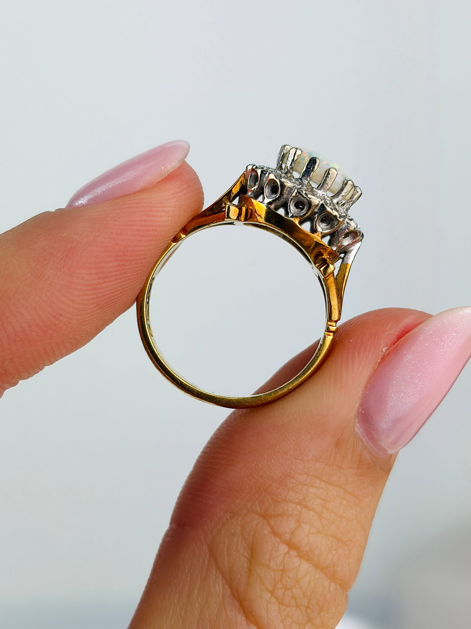 Vintage Opal and Diamond 18 Carat Gold Cluster Ring - 6