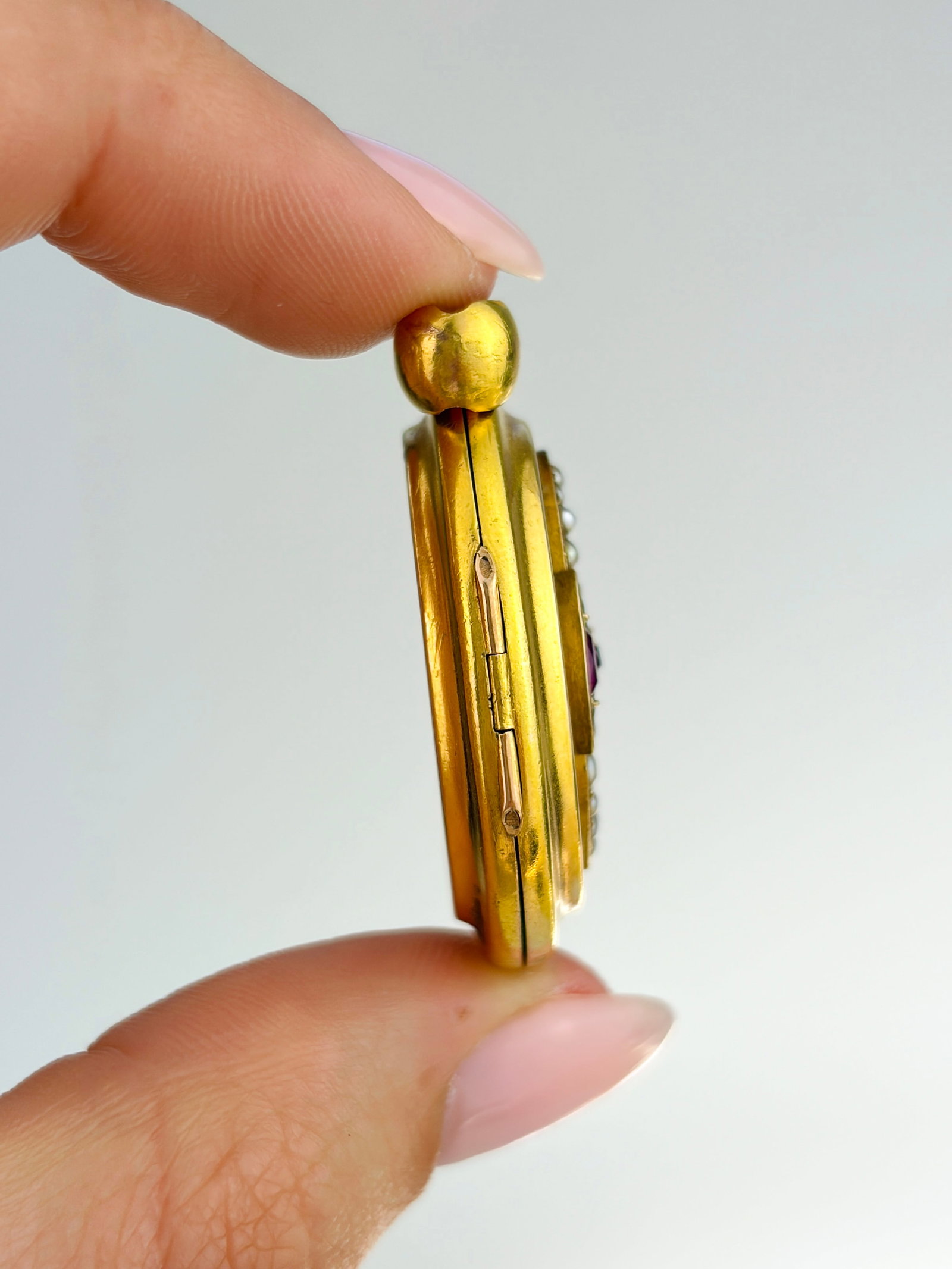 ANTIQUE 18CT YELLOW GOLD RUBY AND PEARL LOCKET PENDANT - 6