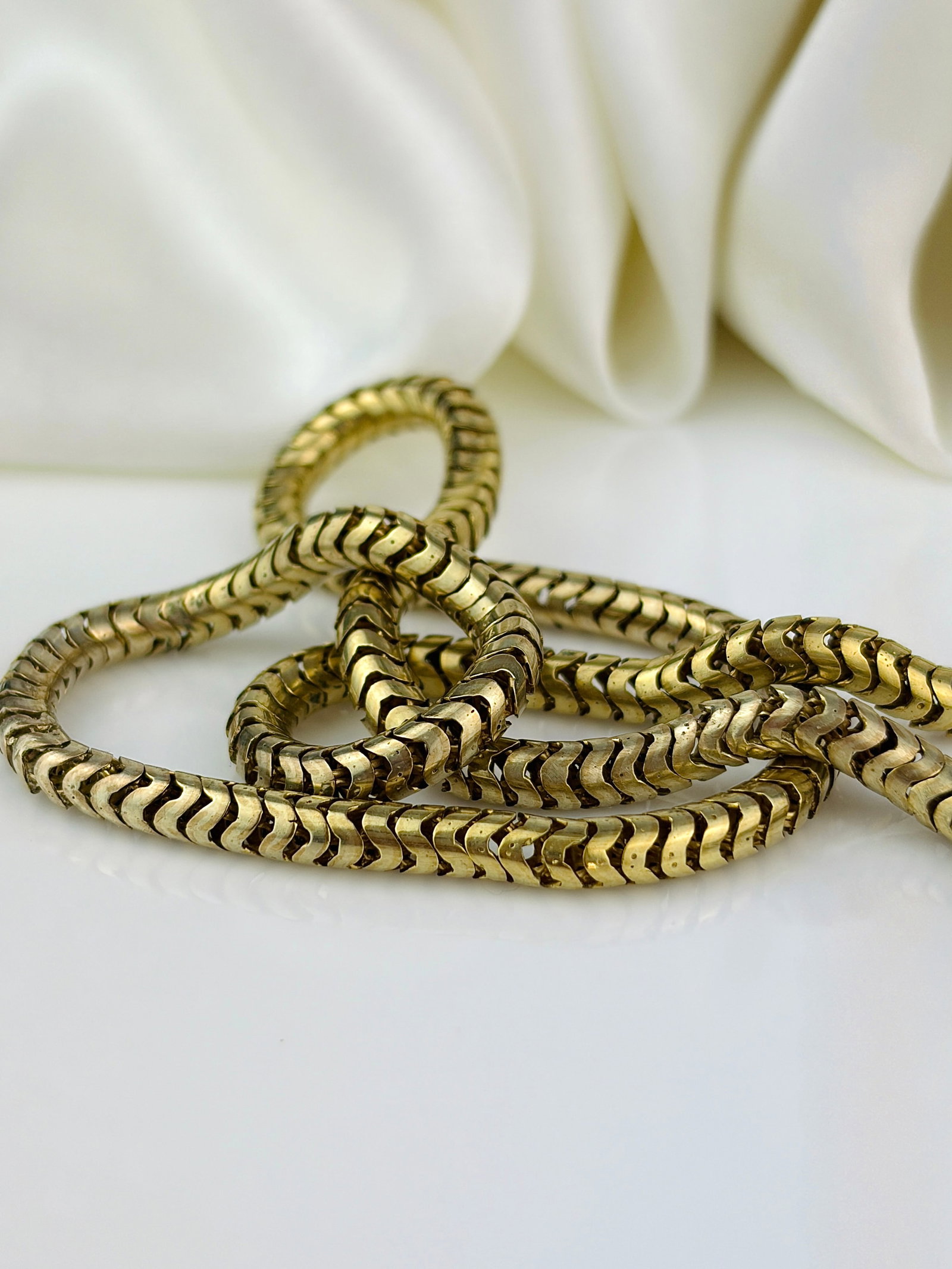 Antique Gold Cabochon Garnet and Diamond Snake Head Necklace - 6