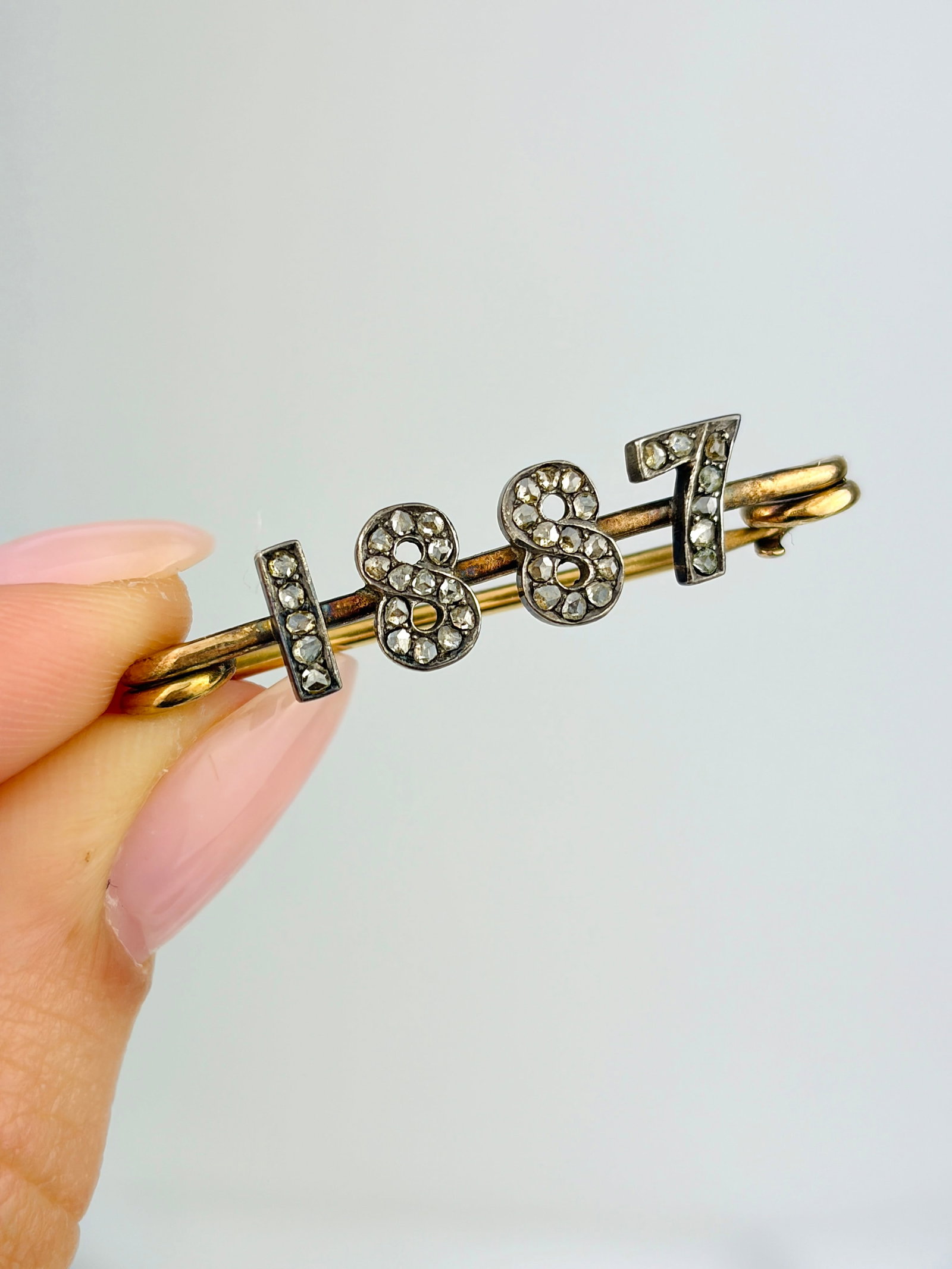 ANTIQUE BOXED GOLD '1887' DIAMOND YEAR BROOCH - 2