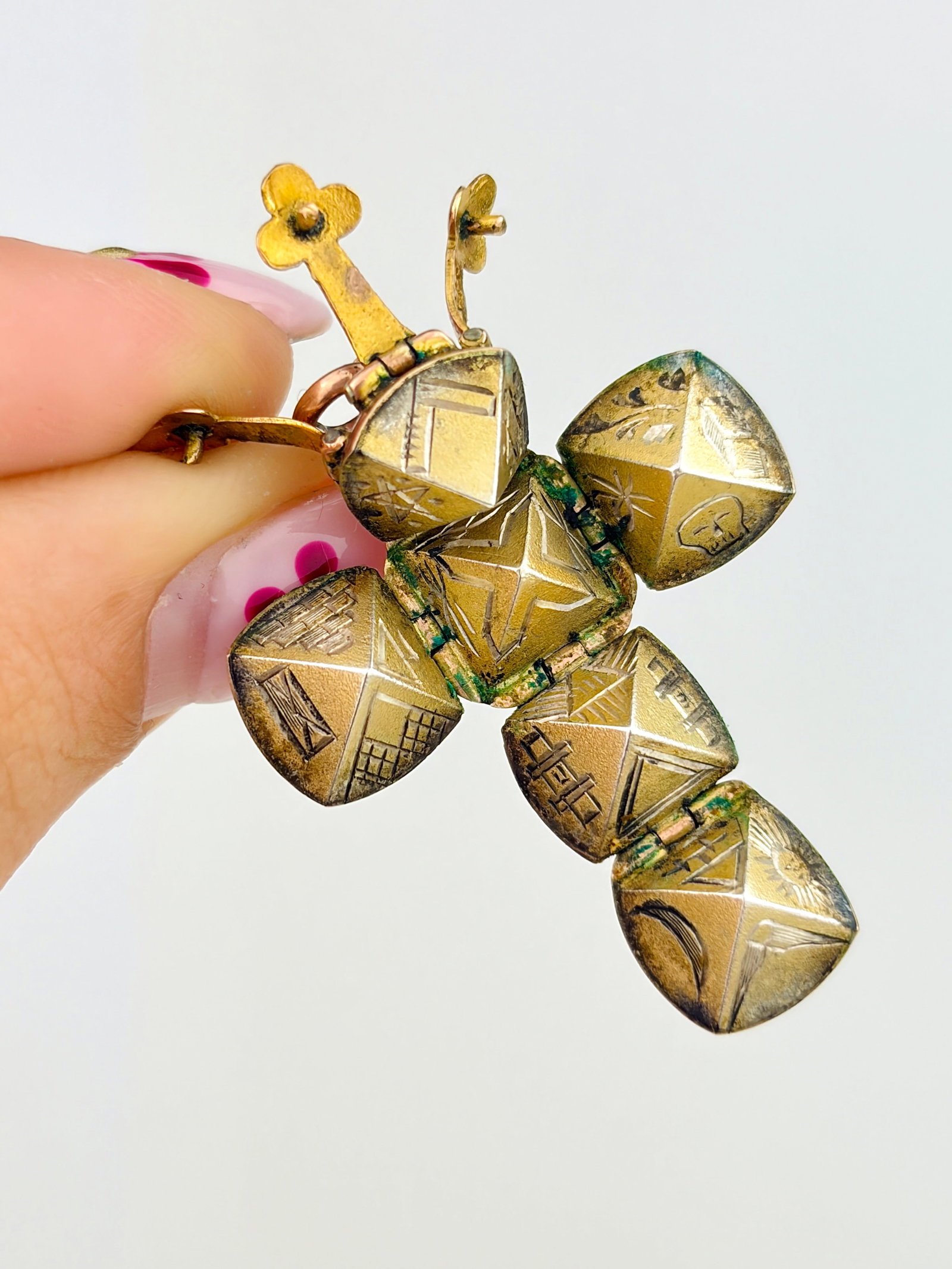 MASONIC OPENING ORB/CROSS PENDANT IN 9CT GOLD AND SILVER - 3