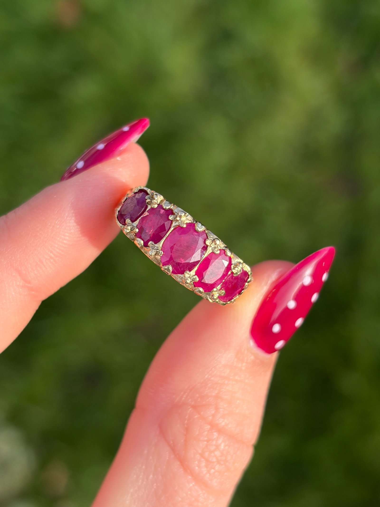 Vintage Chunky 9ct Gold Ruby 5 Stone Ring - 10