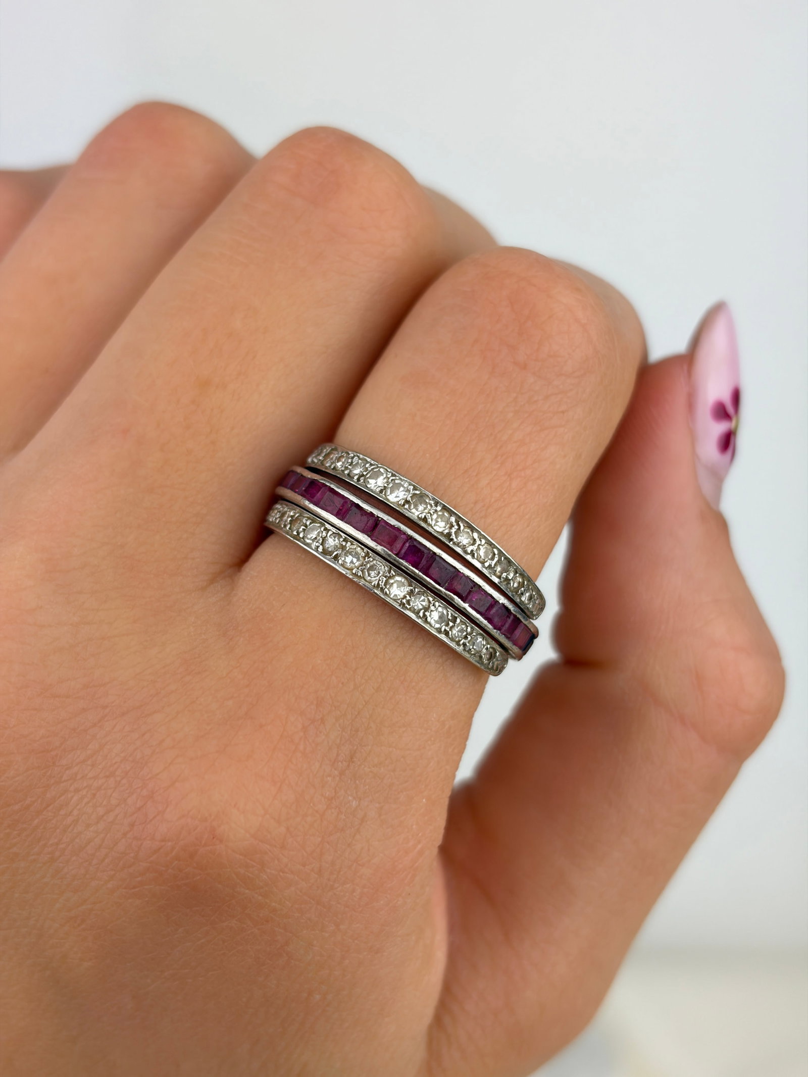ART DECO RUBY, SAPPHIRE AND DIAMOND DAY AND NIGHT FLIP RING IN PLATINUM - 8