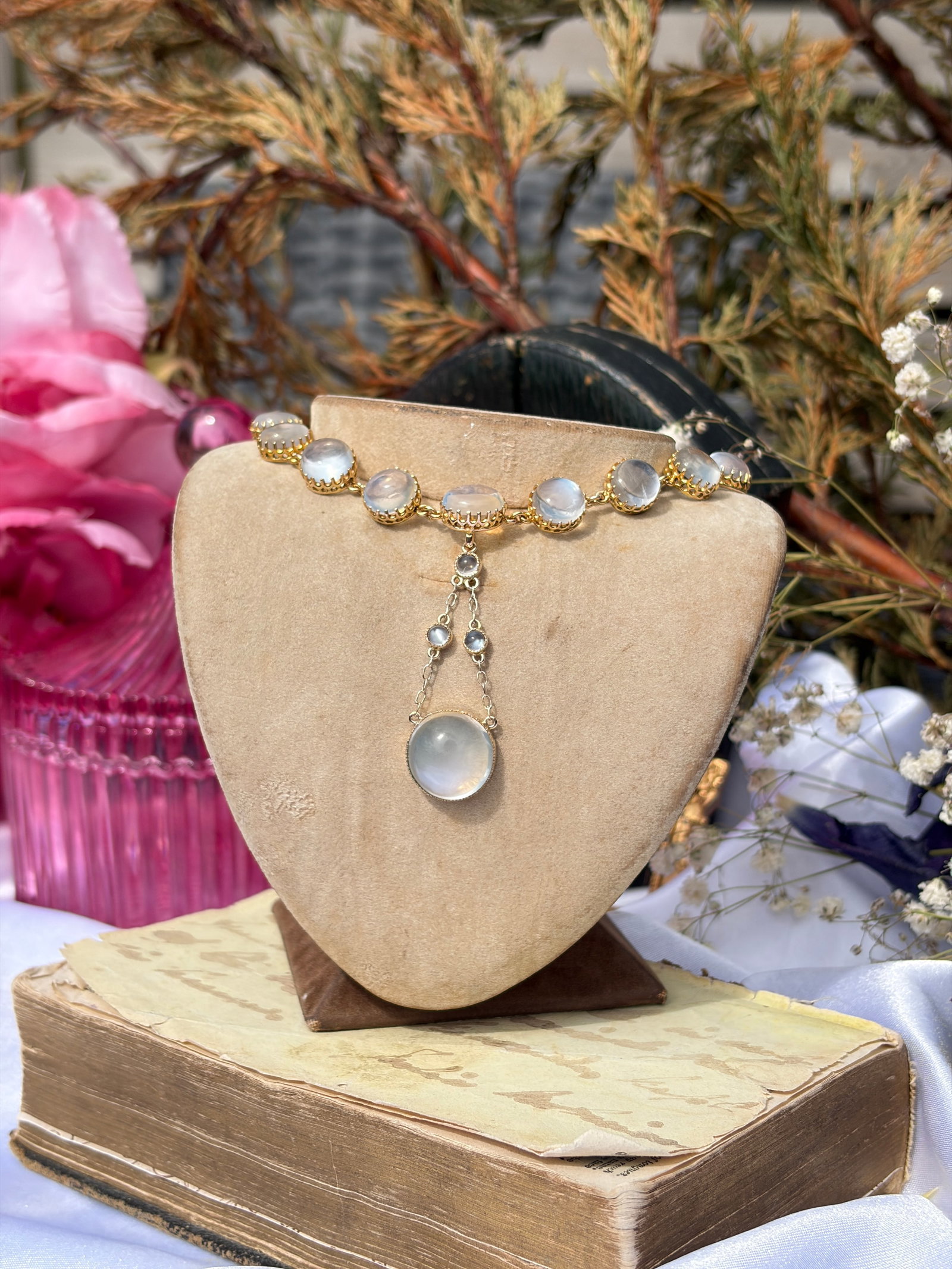 INCREDIBLE BOXED ANTIQUE 9CT YELLOW GOLD CABOCHON MOONSTONE NECKLACE WITH DETACHABLE DROP PENDANT - 3