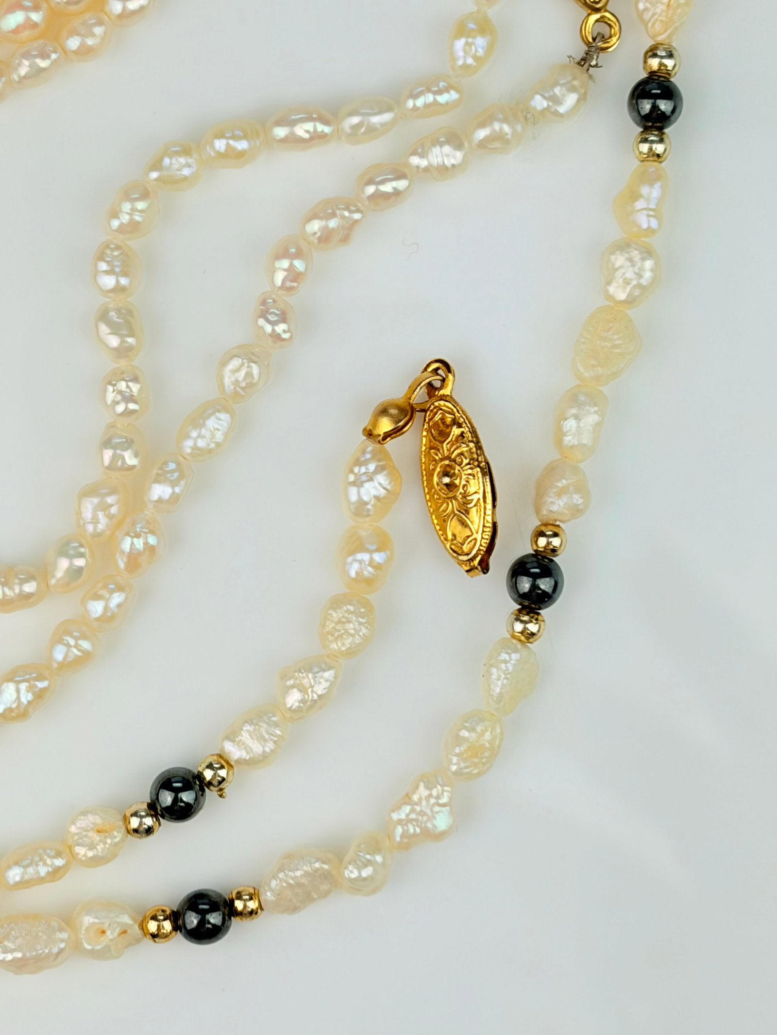 MIXED LOT - 3X PEARL NECKLACES - 3