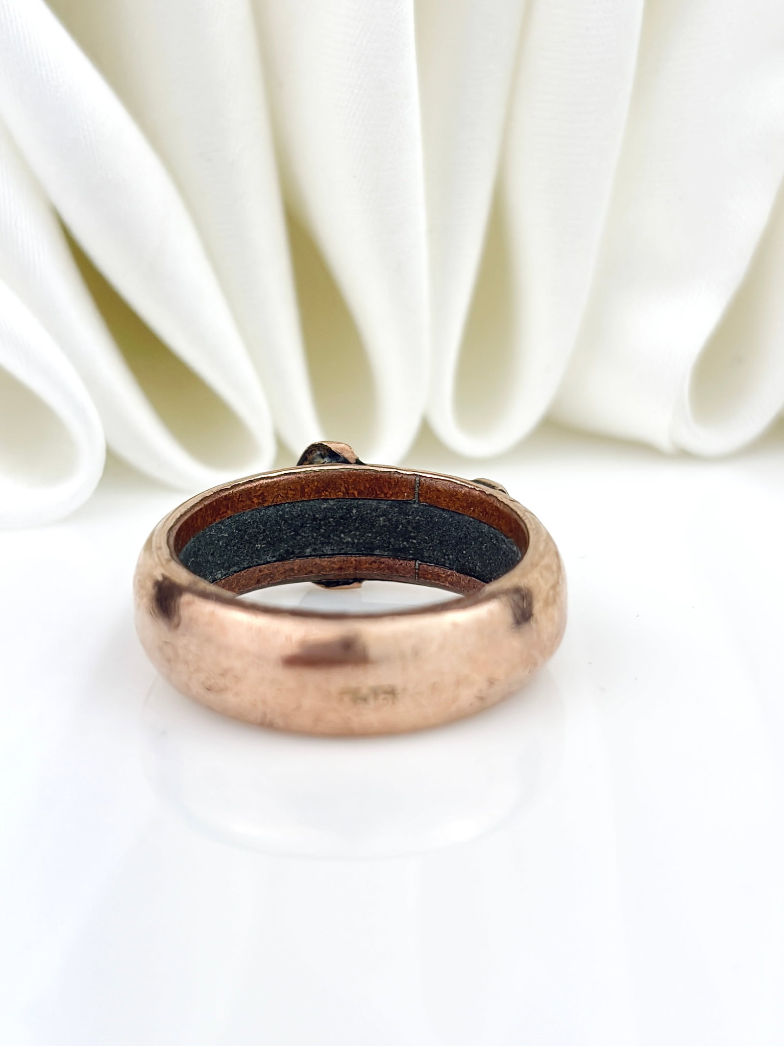 9CT GOLD FILLED BUCKLE BAND RING - 3