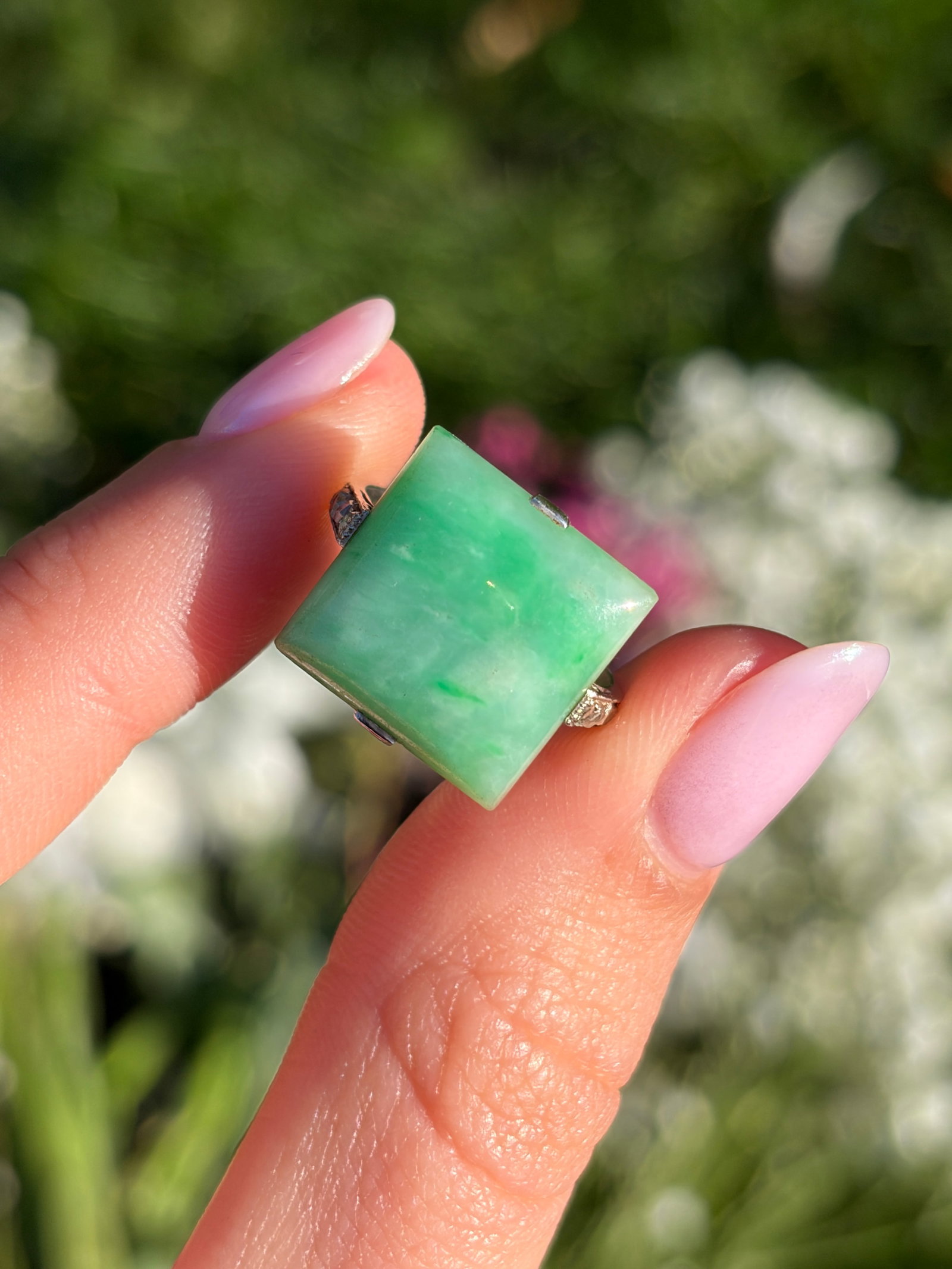c.1920 Jade, Rose Cut Diamond and 18 Carat White Gold Ring - 10