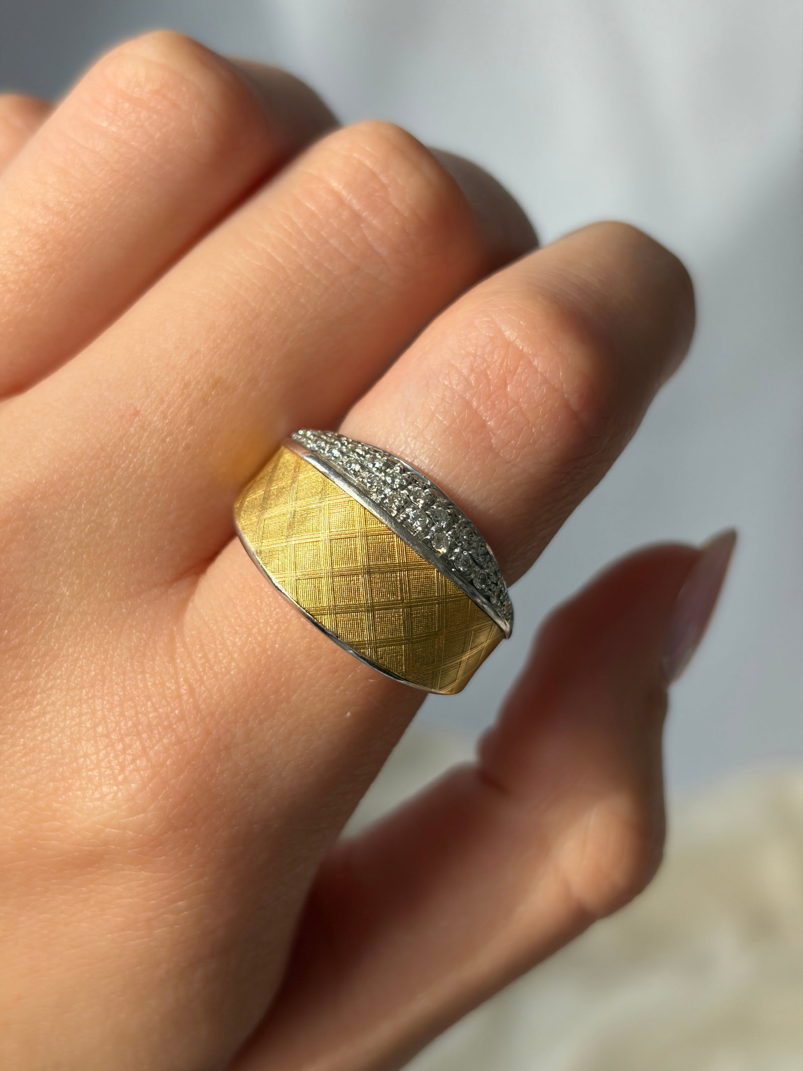 Italian 18 Carat White and Yellow Gold Diamond wide band style Ring - 8